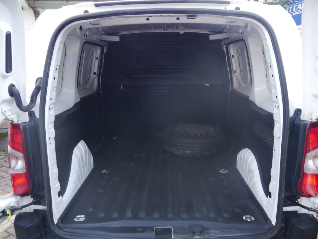 Used Toyota ProAce 2021 for sale - 75053732: Photo 8