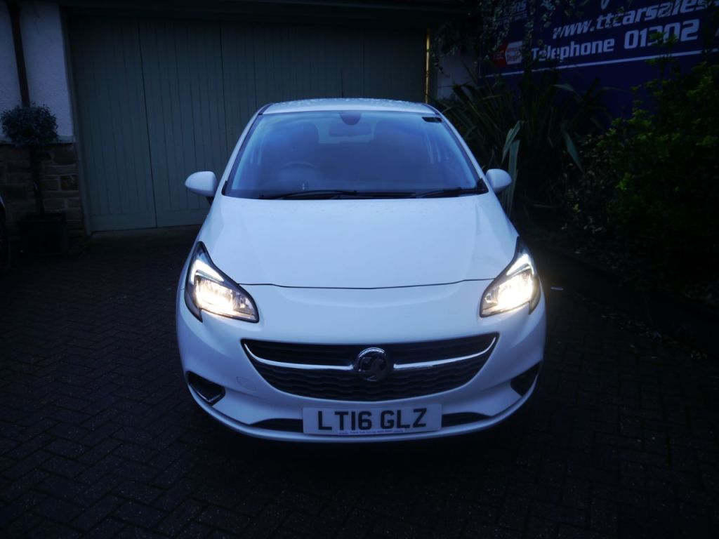 Used Vauxhall Corsa 2016 for sale - 76949508: Photo 2