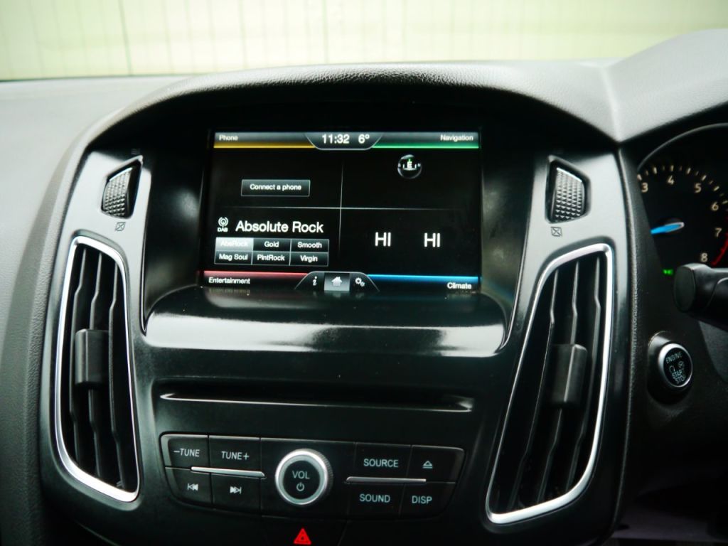 Used Ford Focus 2015 for sale - 77477097: Photo 11