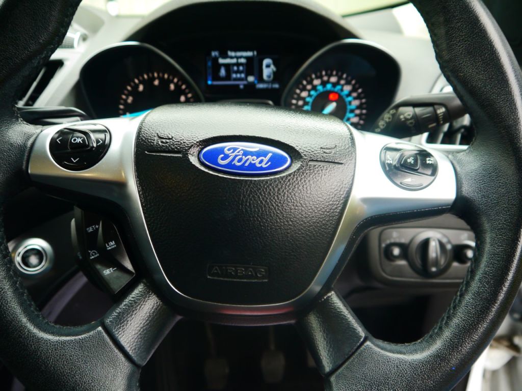 Used Ford Kuga 2016 for sale - 77904565: Photo 14