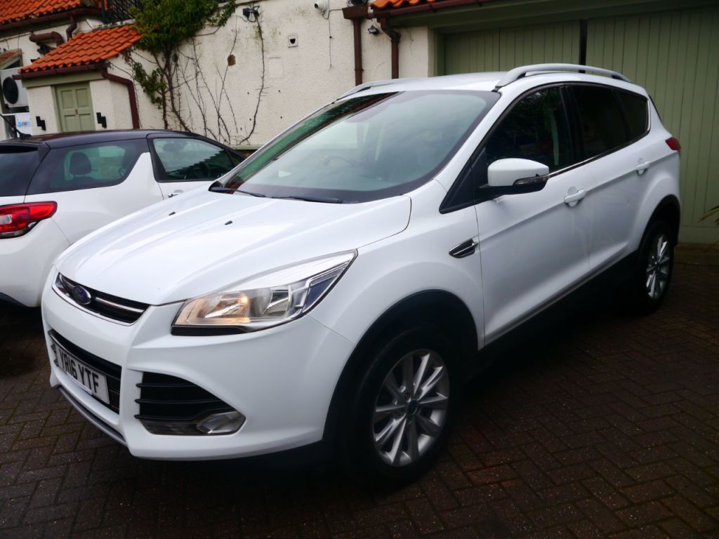 Used Ford Kuga 2016 for sale - 77904565: Photo 3