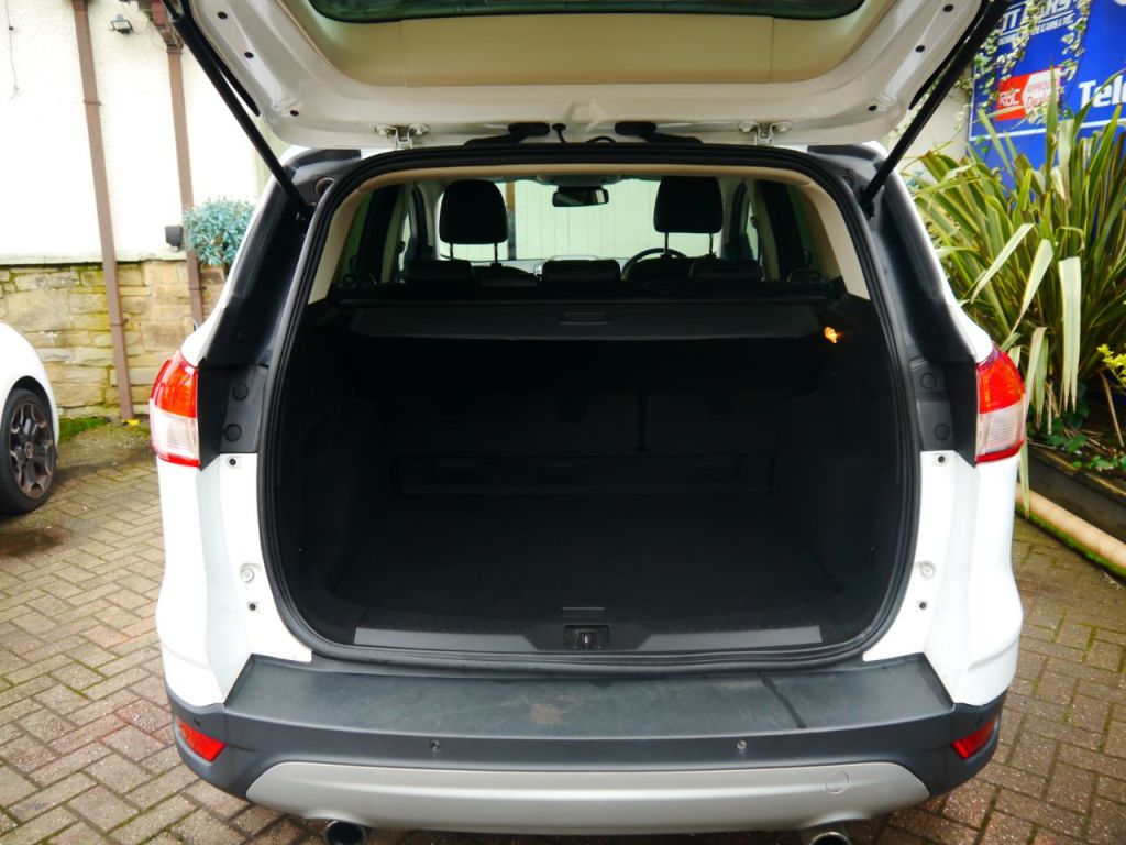 Used Ford Kuga 2016 for sale - 77904565: Photo 7