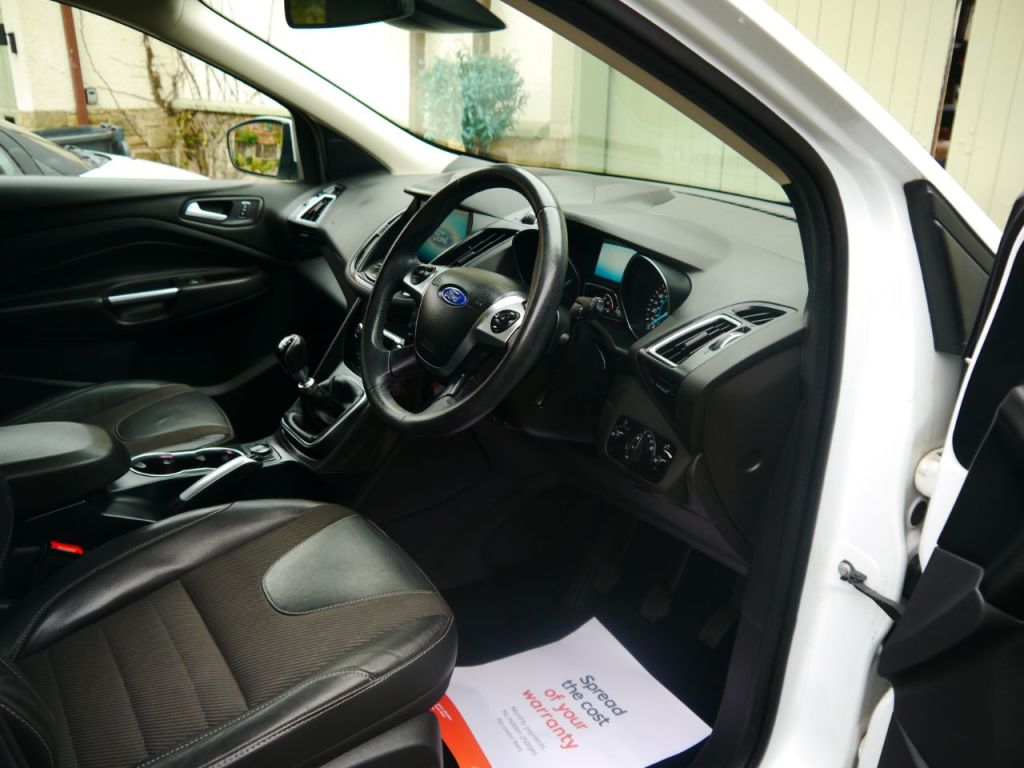 Used Ford Kuga 2016 for sale - 77904565: Photo 9