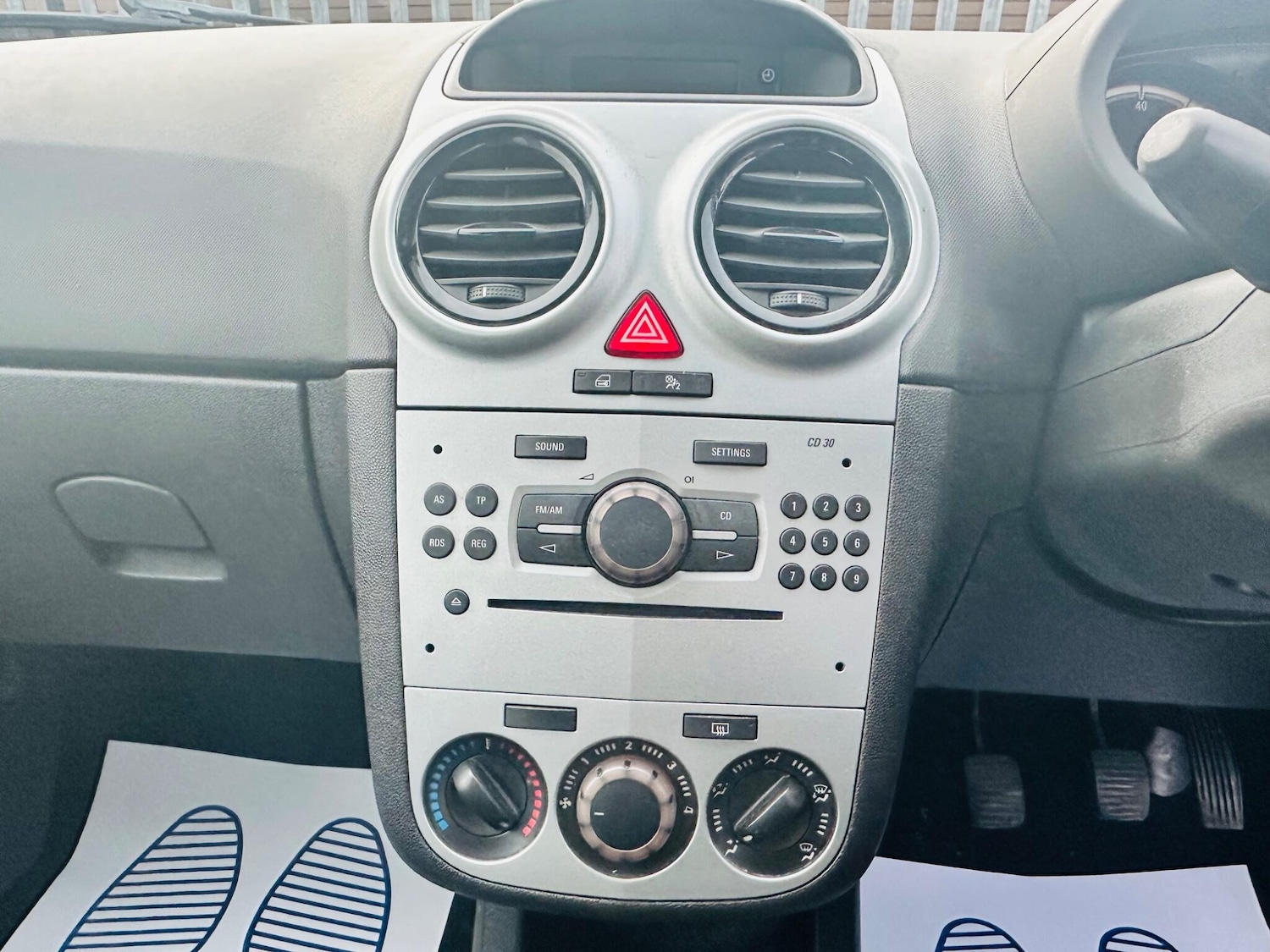 Used Vauxhall Corsa 2012 for sale - 77994241: Photo 29