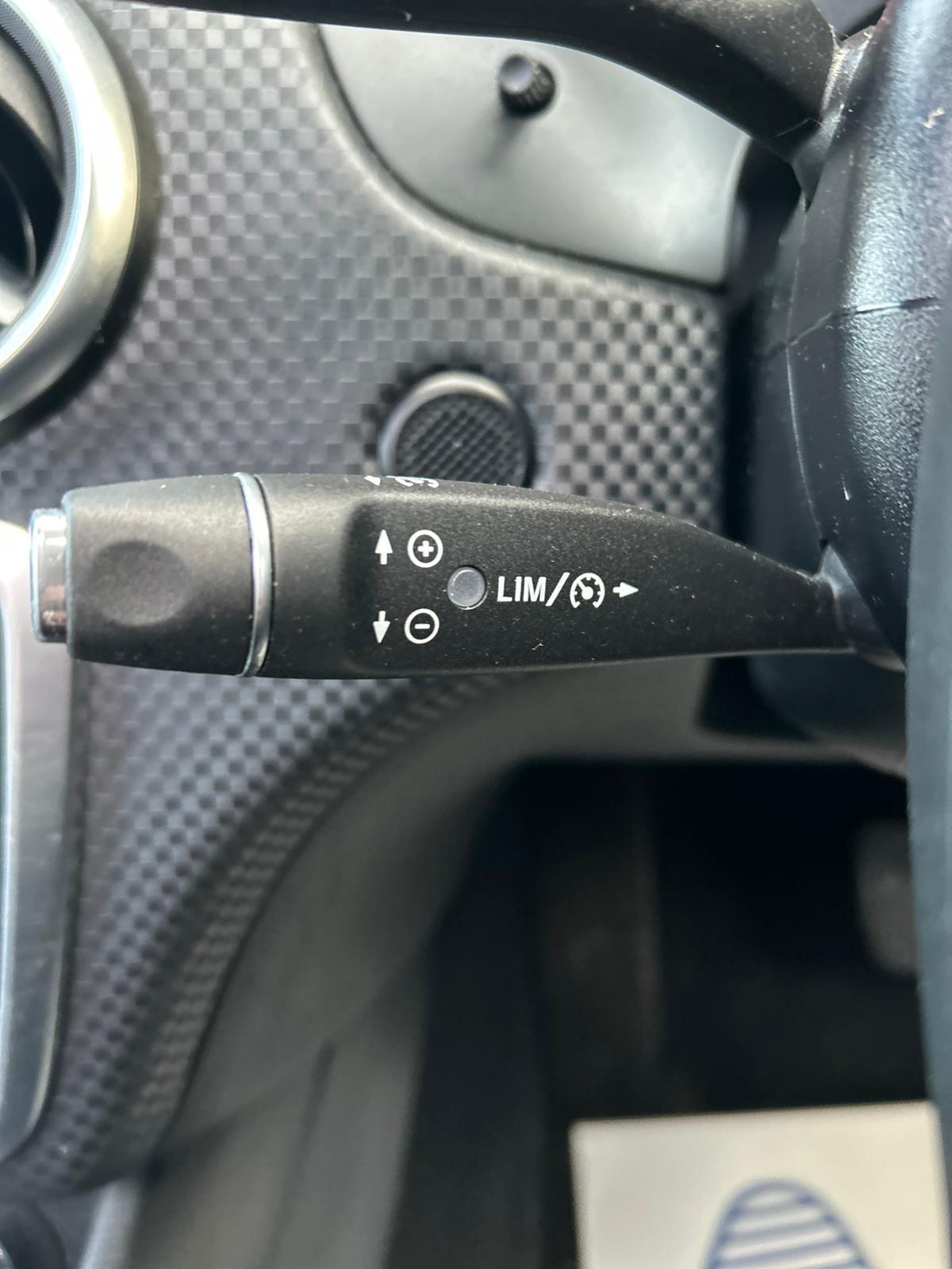 Used Mercedes-Benz A-Class 2016 for sale - 77143749: Photo 35