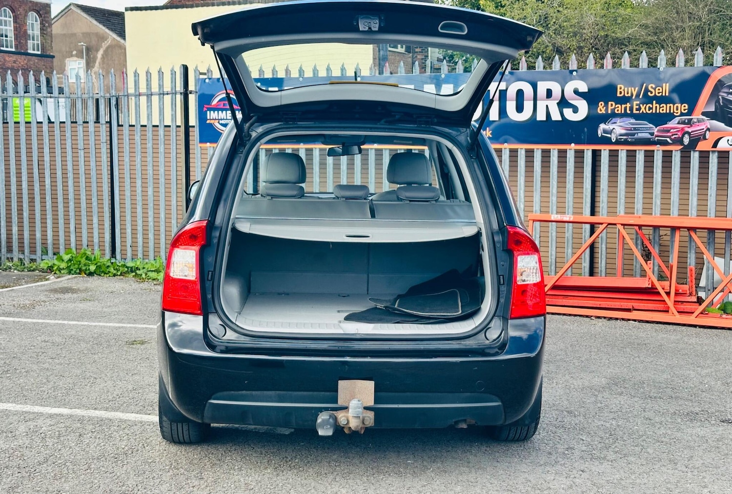 Used Kia Carens 2008 for sale - 78047396: Photo 10