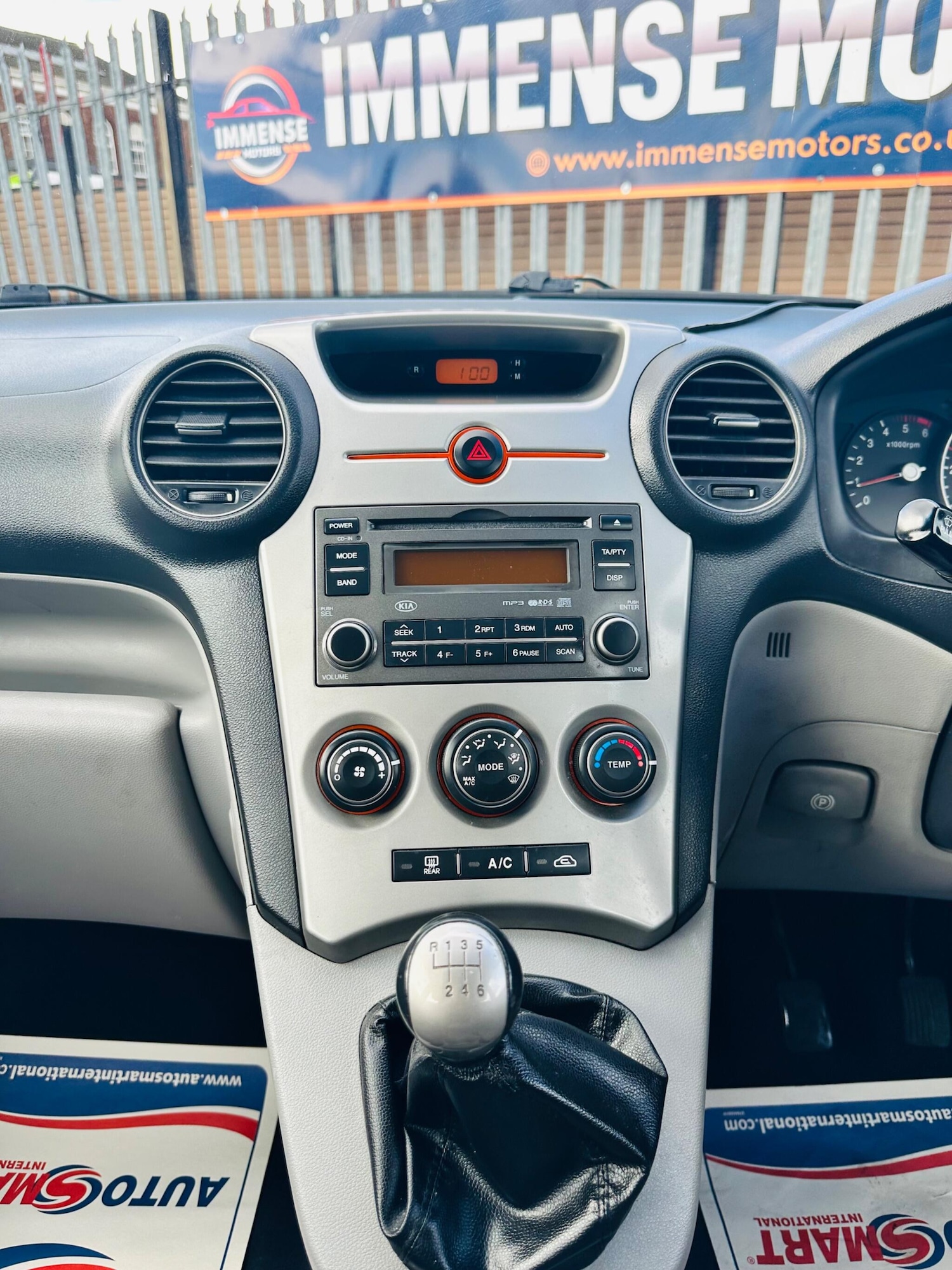 Used Kia Carens 2008 for sale - 78047396: Photo 22