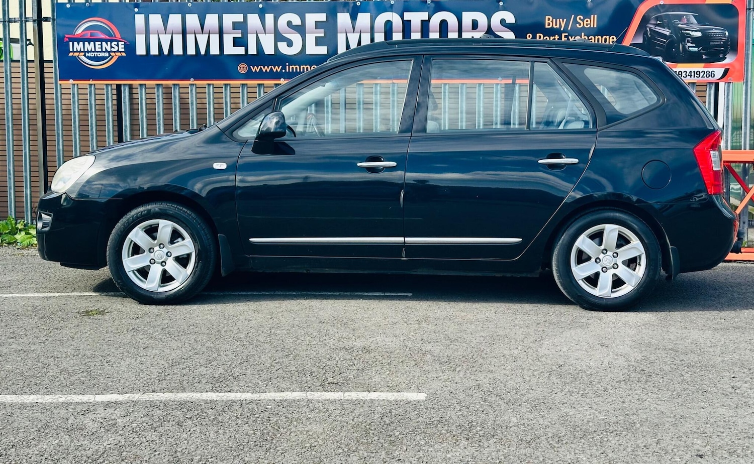 Used Kia Carens 2008 for sale - 78047396: Photo 4