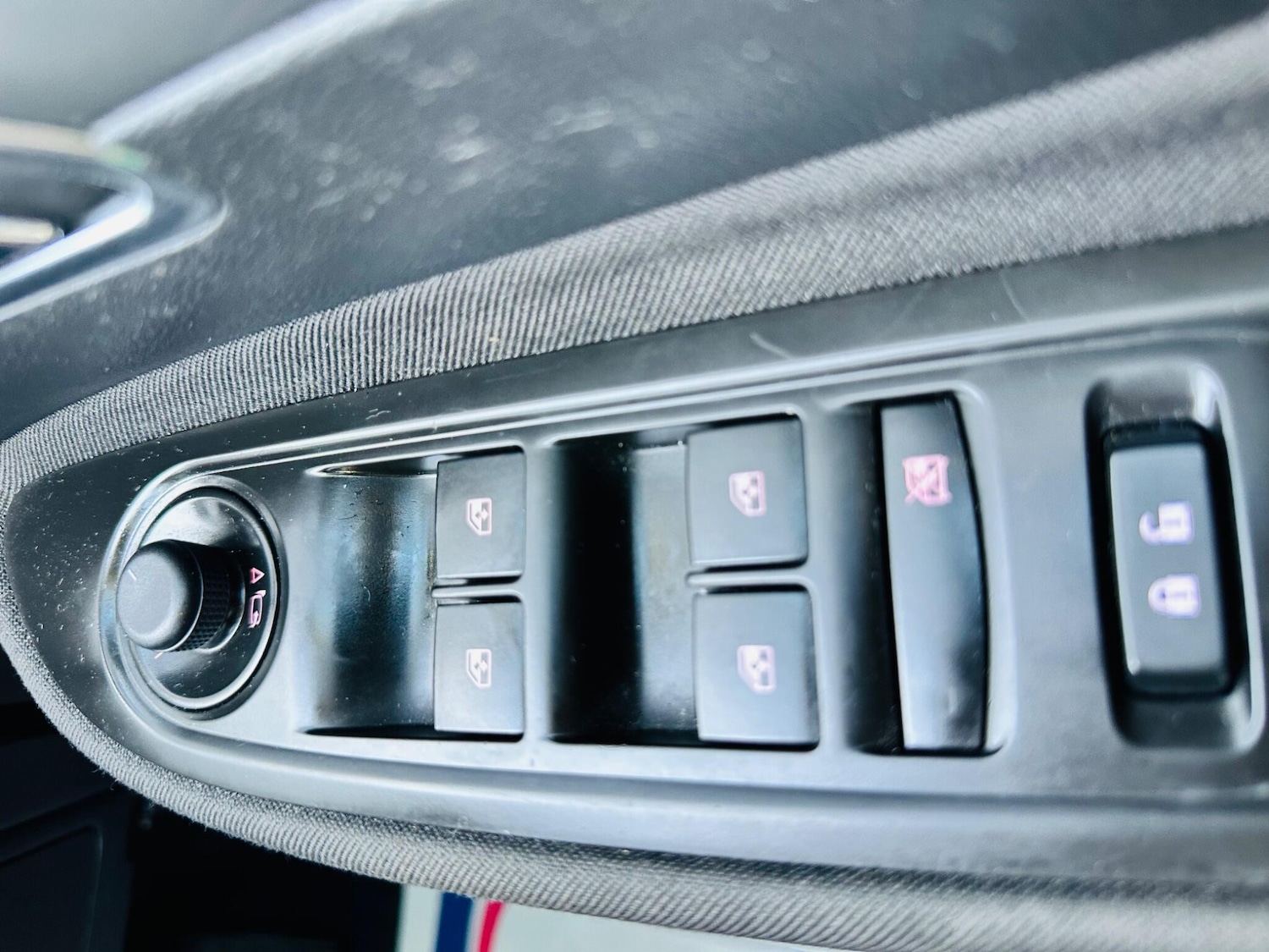 Used Vauxhall Mokka 2015 for sale - 77314651: Photo 32