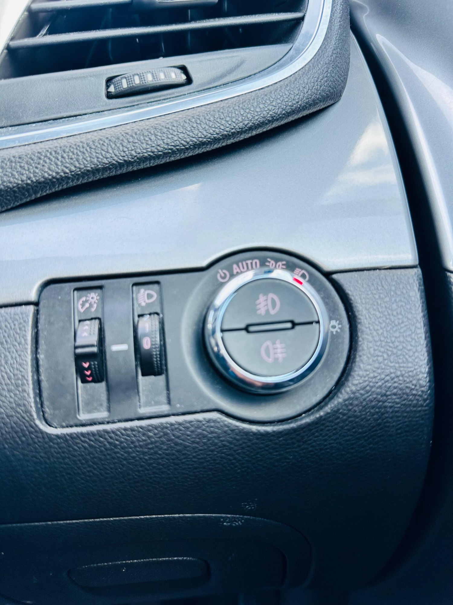 Used Vauxhall Mokka 2015 for sale - 77314651: Photo 33