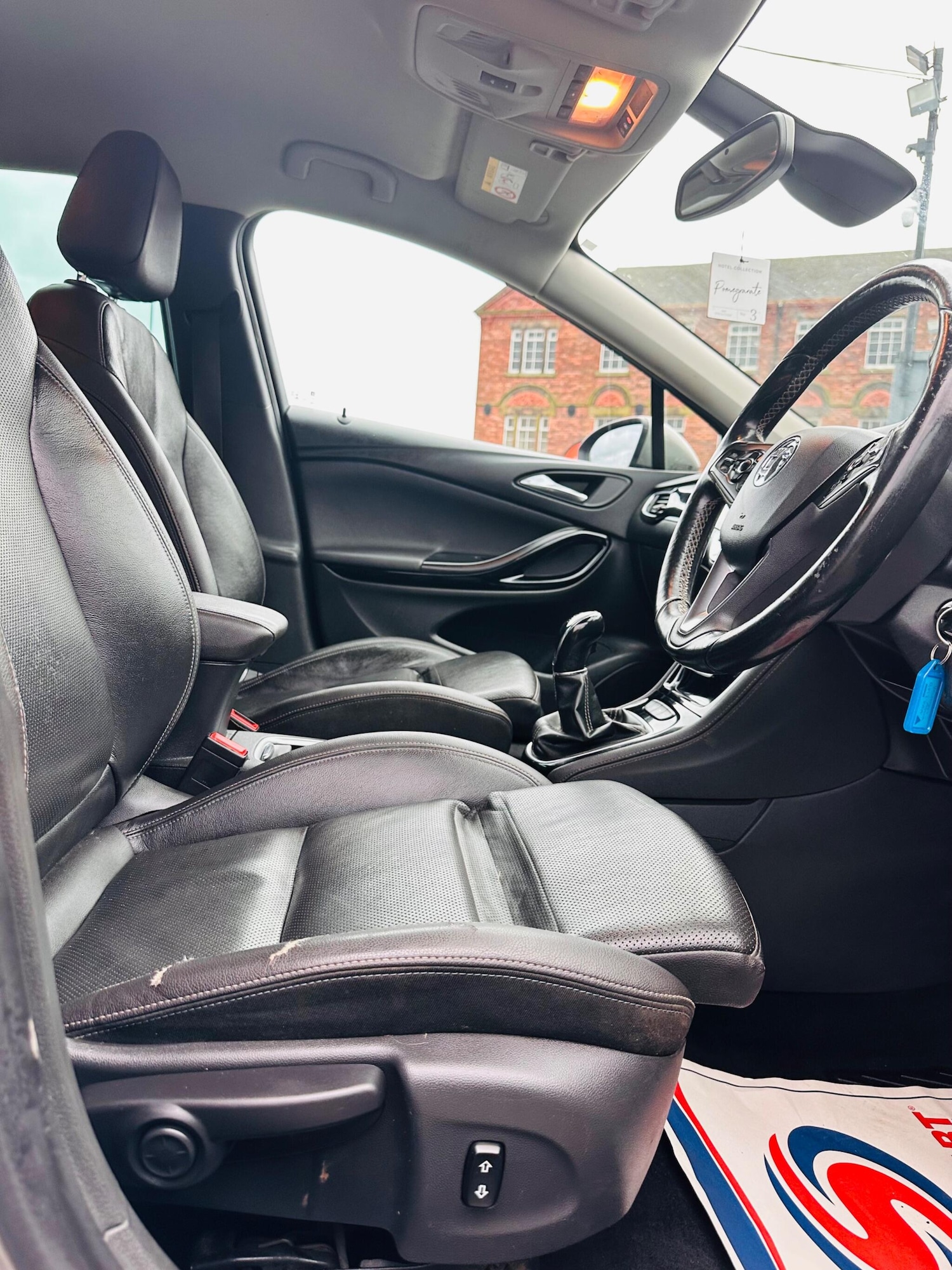 Used Vauxhall Astra for sale - 78135479: Photo 24