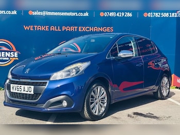 Used Peugeot 208 2015 for sale - 79022945: Photo