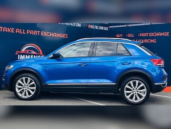 Used Volkswagen T-Roc 2020 for sale - 78919711: Photo