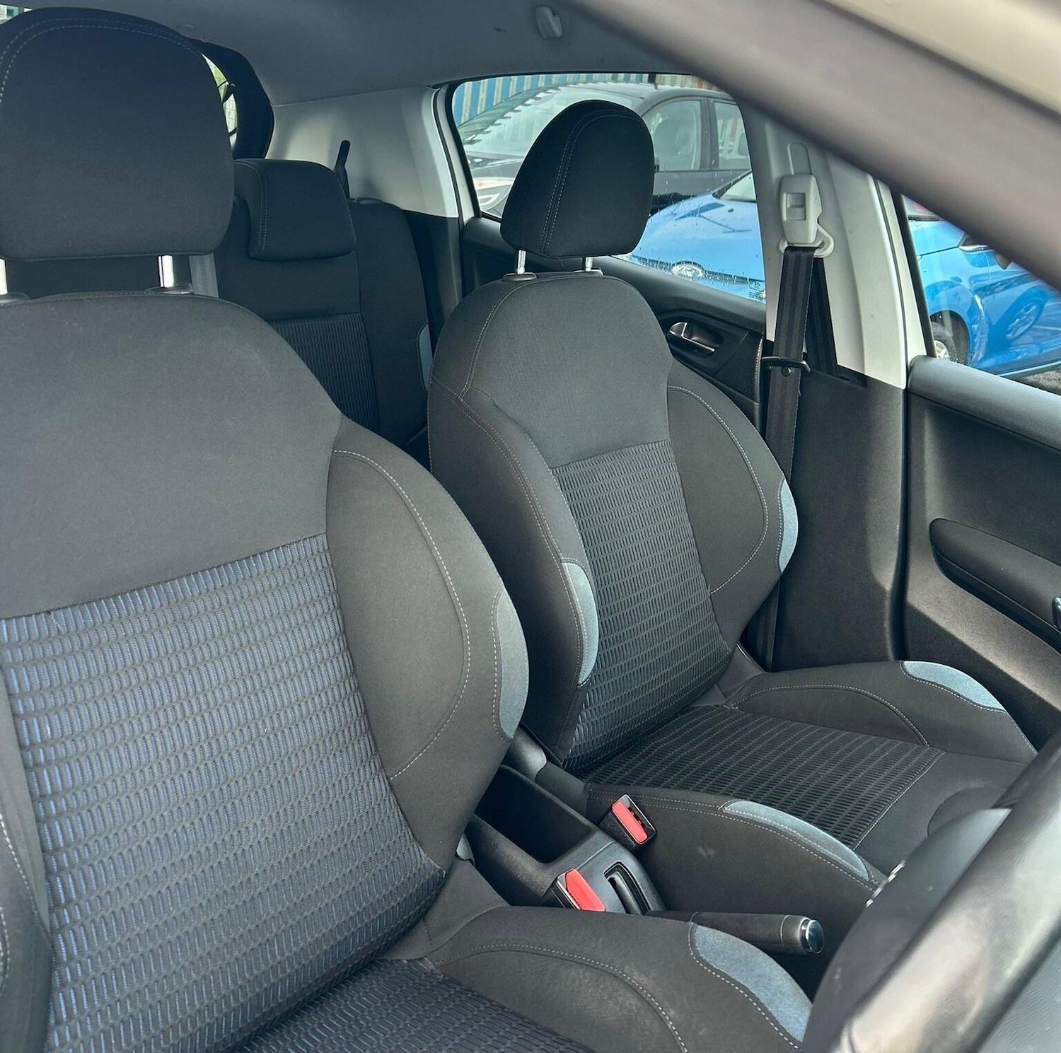 Used Peugeot 208 2015 for sale - 77144136: Photo 11