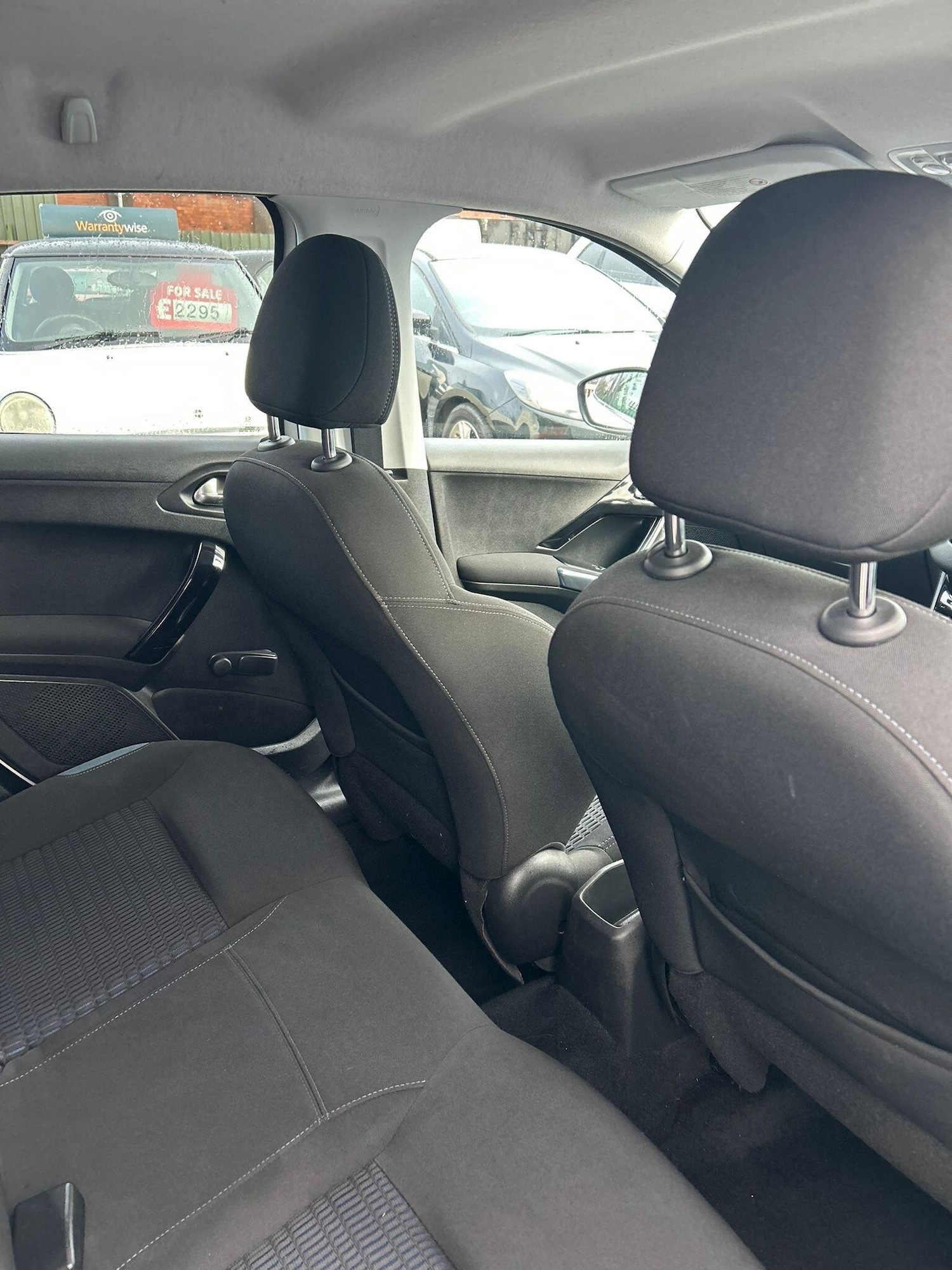 Used Peugeot 208 2015 for sale - 77144136: Photo 16