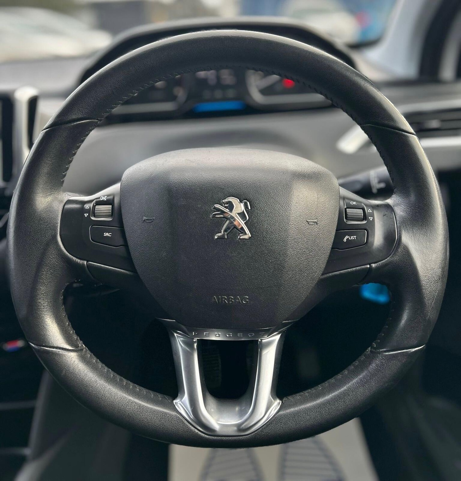 Used Peugeot 208 2015 for sale - 77144136: Photo 18