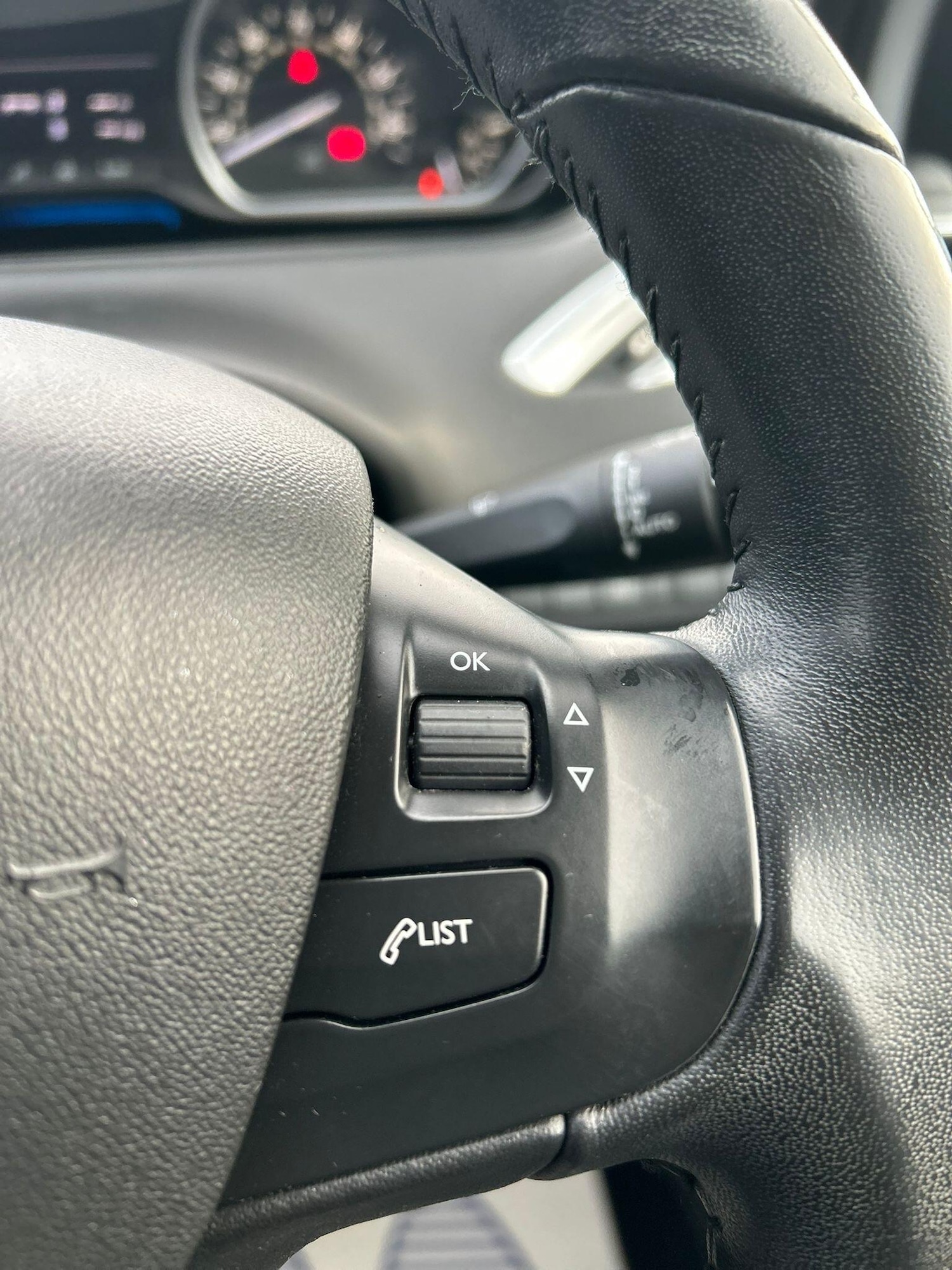 Used Peugeot 208 2015 for sale - 77144136: Photo 23