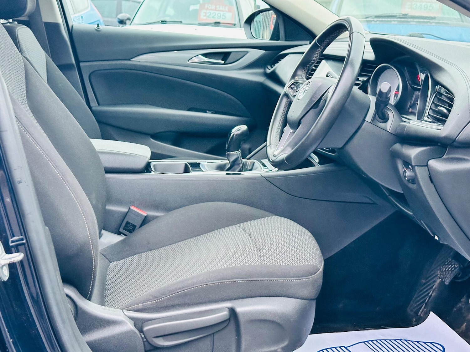 Used Vauxhall Insignia 2017 for sale - 77291428: Photo 25