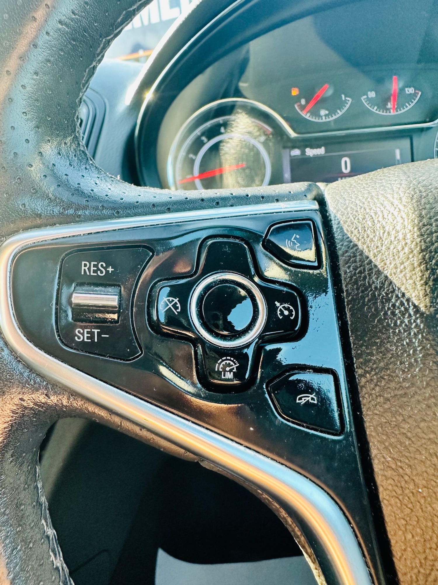 Used Vauxhall Insignia 2016 for sale - 77768516: Photo 26