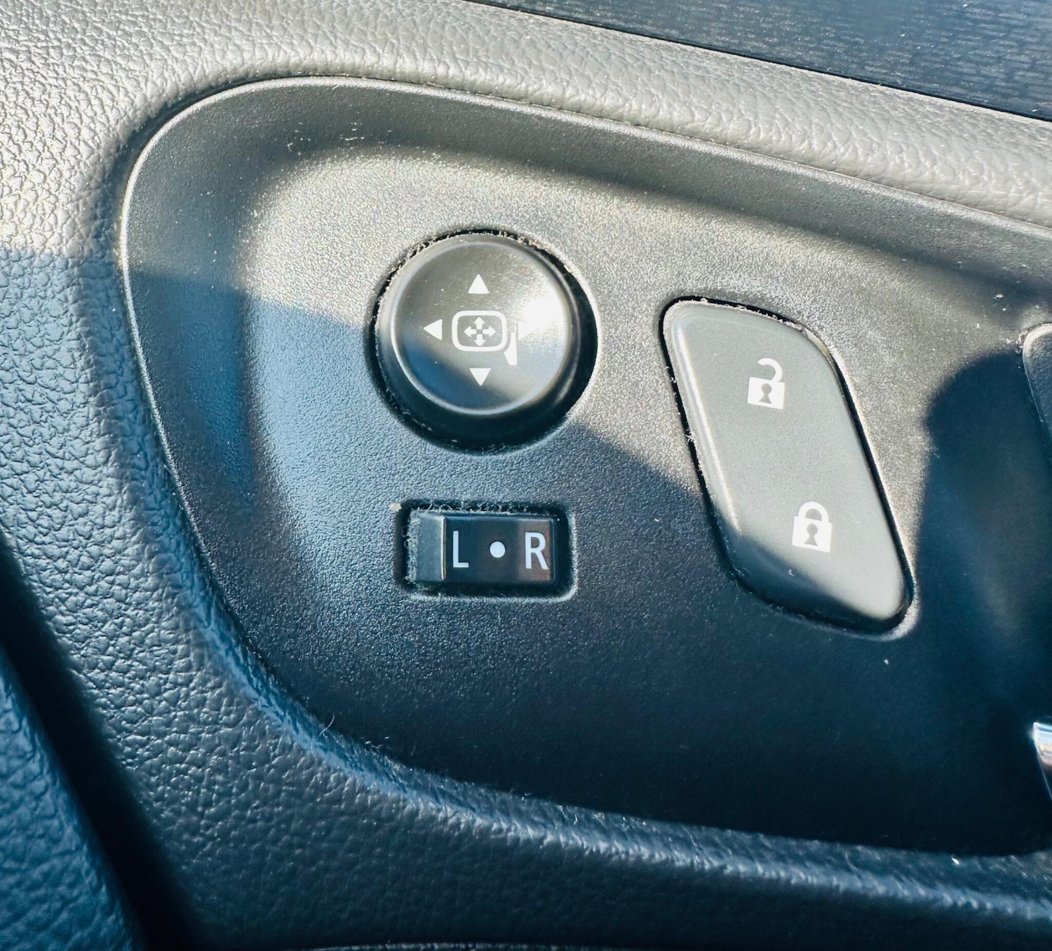 Used Vauxhall Insignia 2016 for sale - 77768516: Photo 29