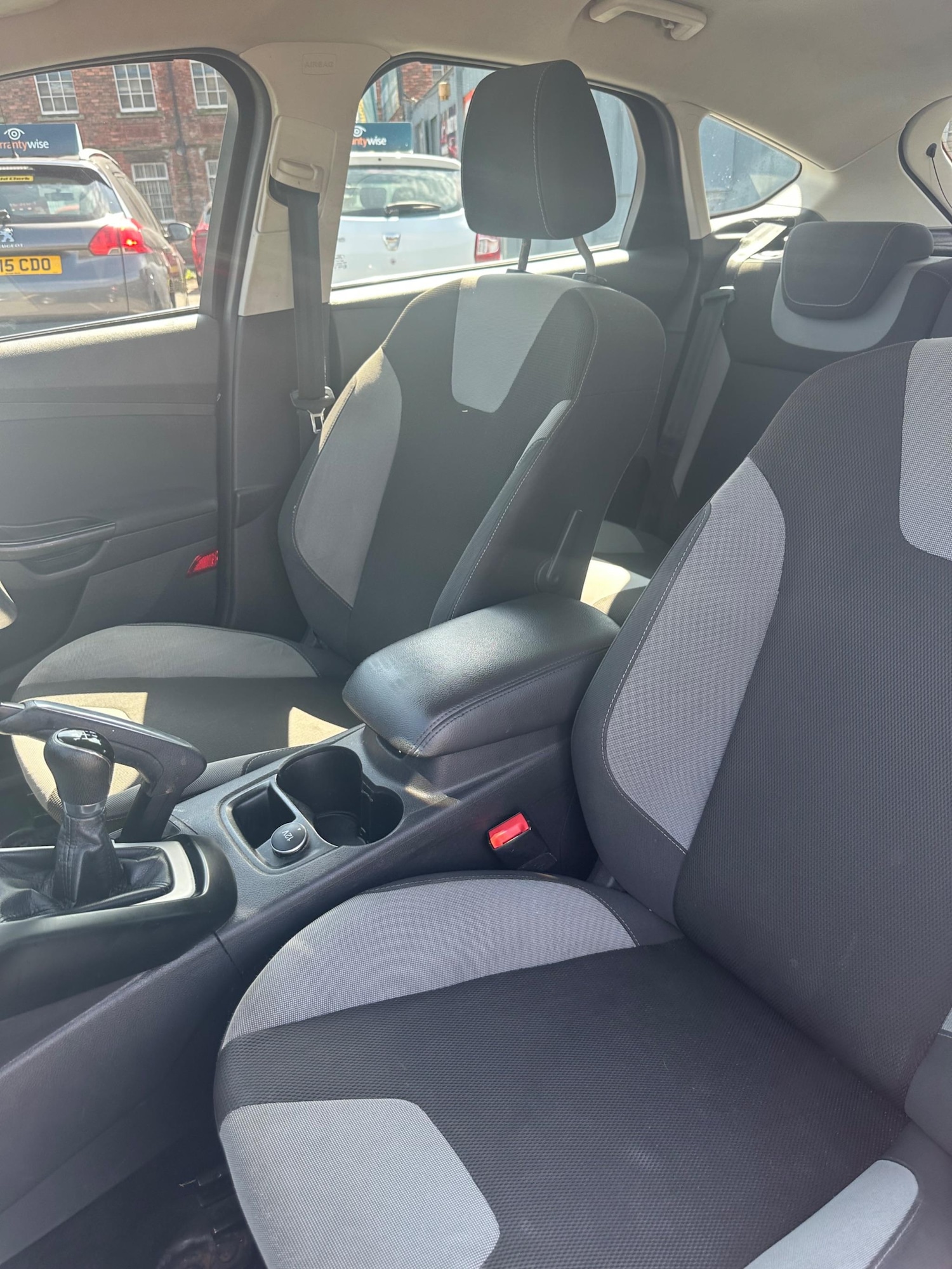 Used Ford Focus 2011 for sale - 77143608: Photo 16