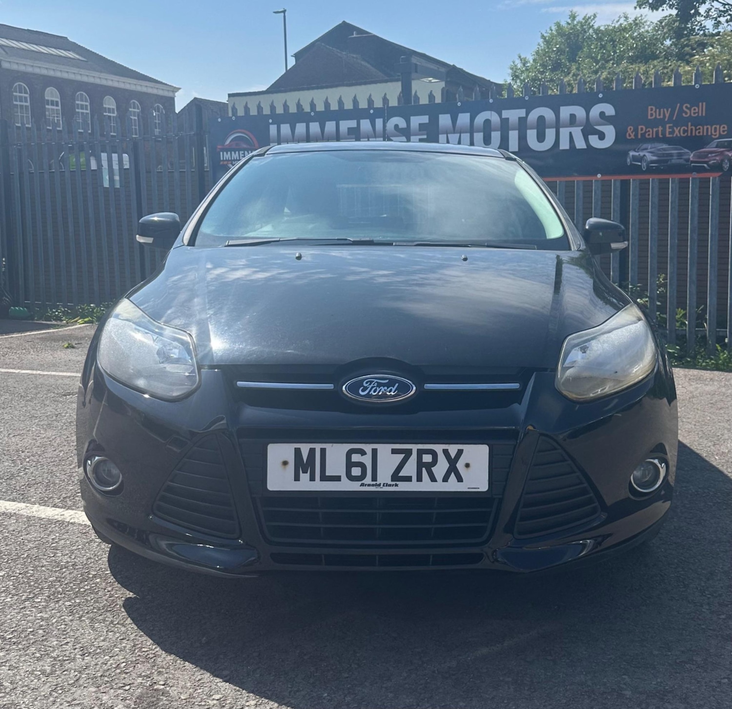 Used Ford Focus 2011 for sale - 77143608: Photo 2