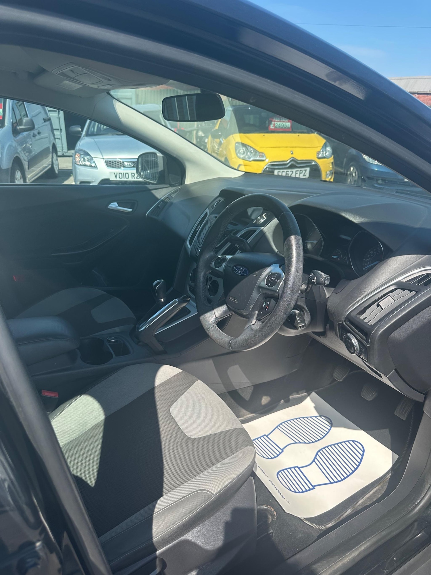 Used Ford Focus 2011 for sale - 77143608: Photo 21