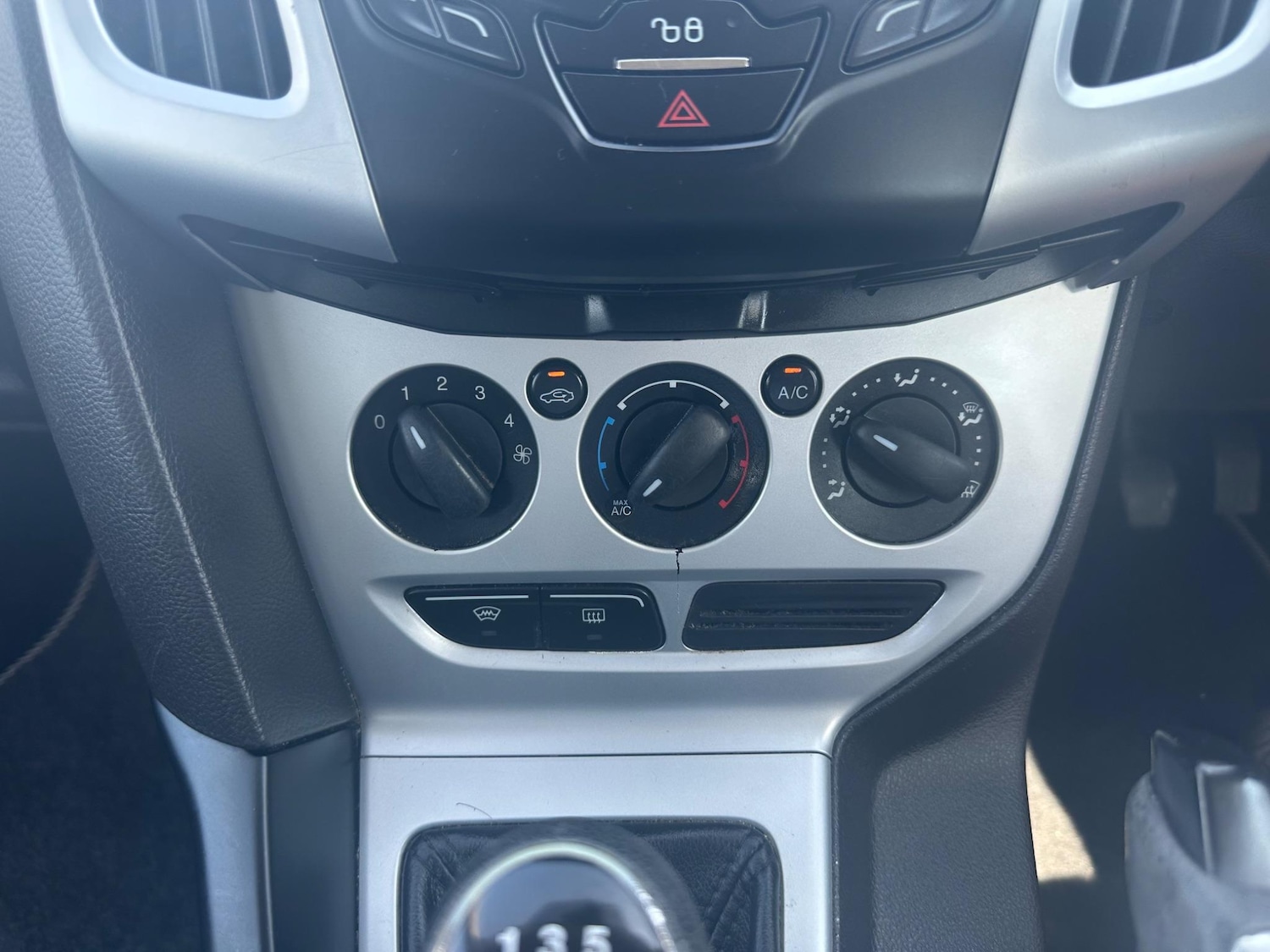 Used Ford Focus 2011 for sale - 77143608: Photo 24