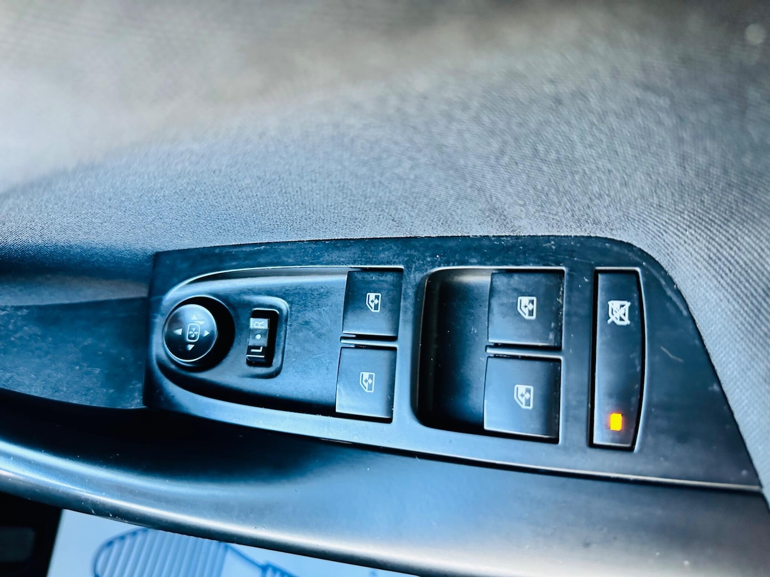 Used Vauxhall Astra 2016 for sale - 77710119: Photo 33