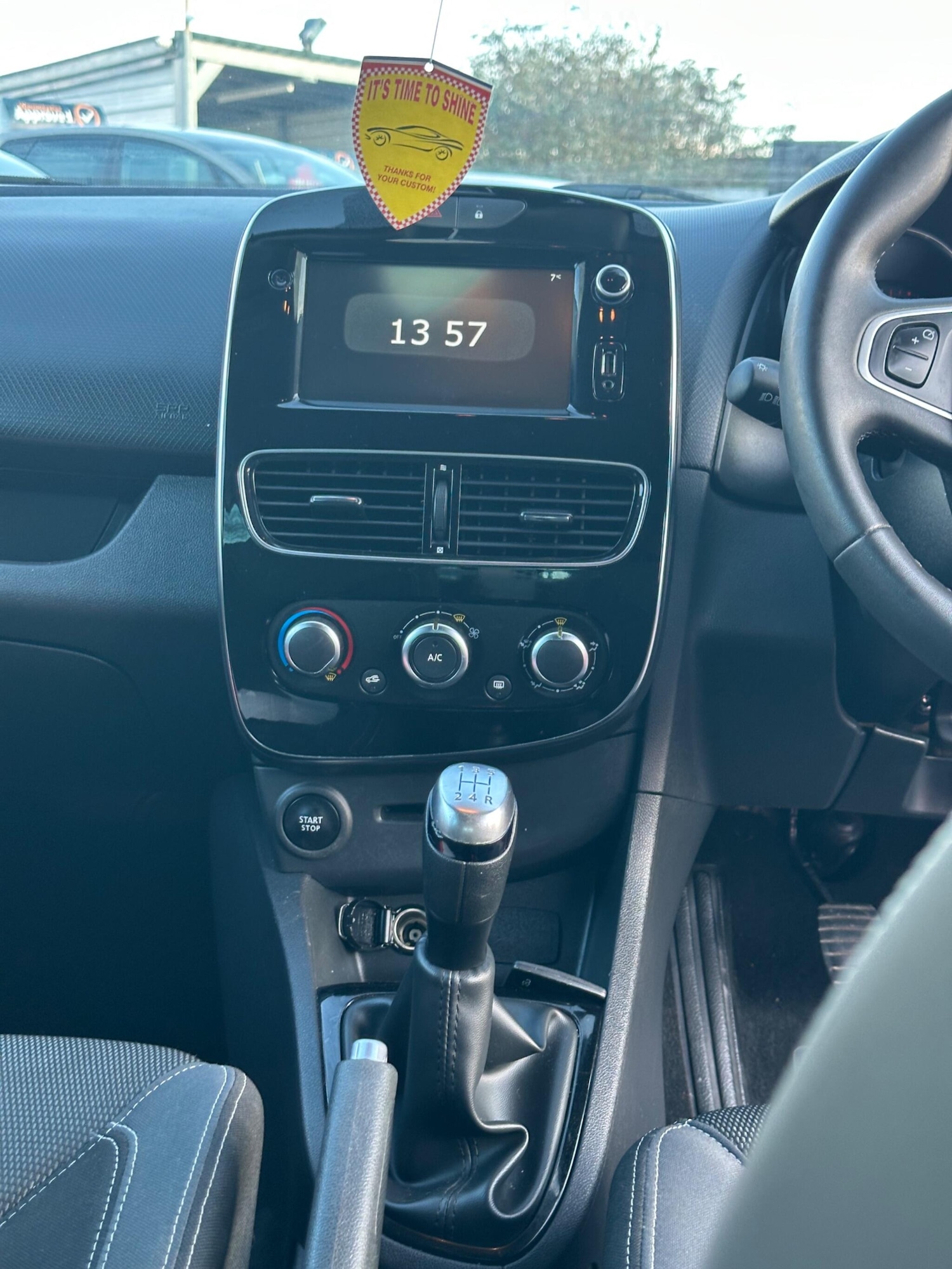 Used Renault Clio 2019 for sale - 77144237: Photo 18