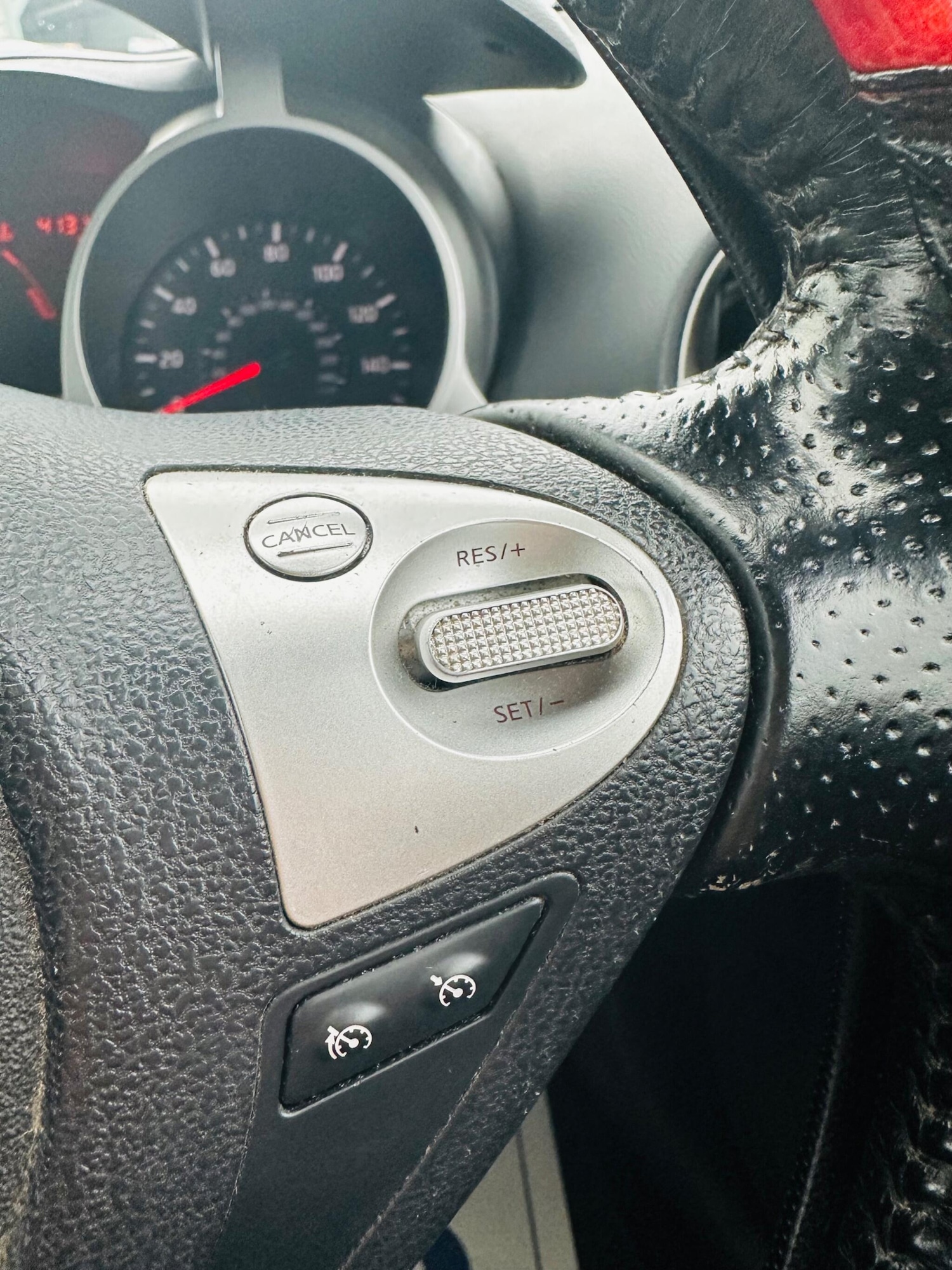 Used Nissan Juke 2010 for sale - 77144646: Photo 27