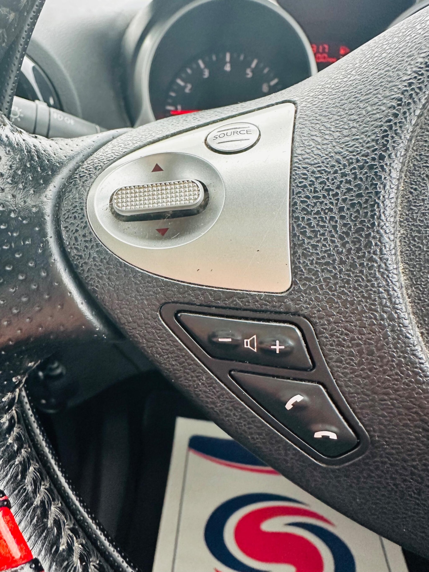 Used Nissan Juke 2010 for sale - 77144646: Photo 28