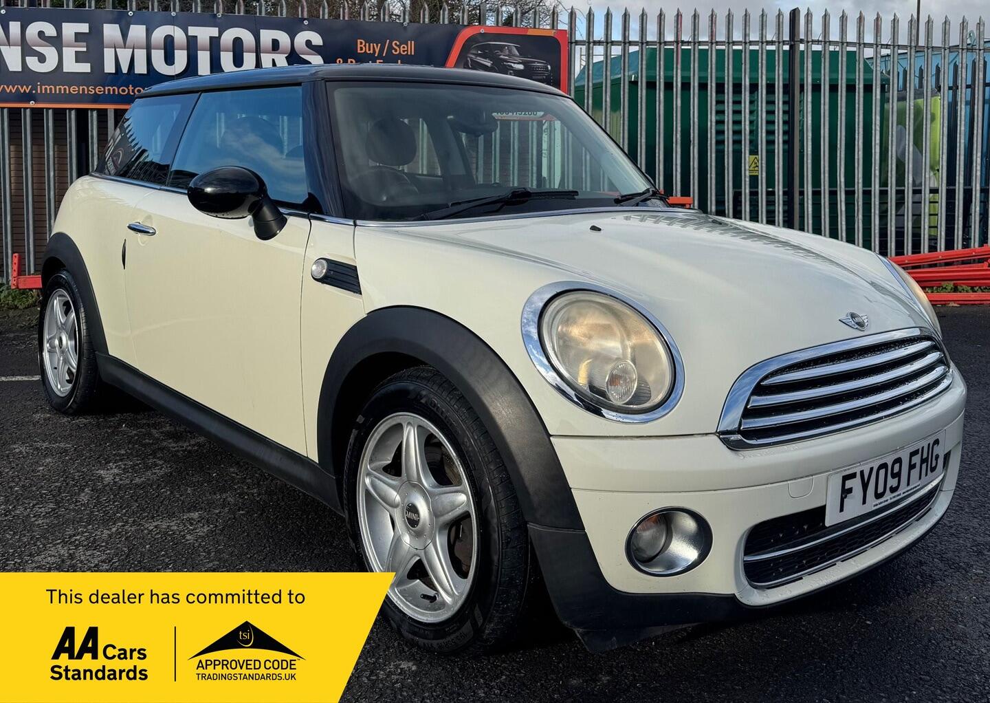 Used MINI Hatch 2009 for sale - 77144702: Photo 1