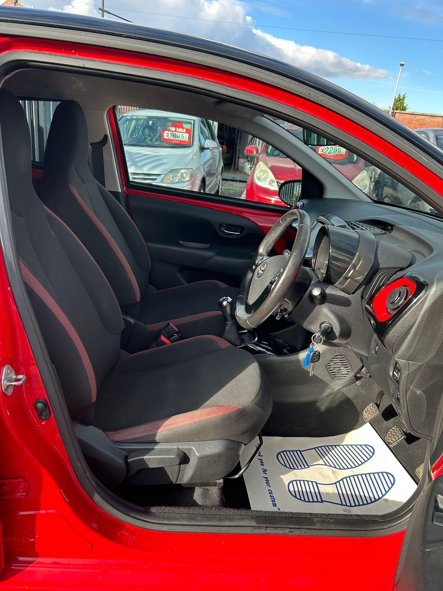 Used Toyota AYGO 2017 for sale - 77143507: Photo 11