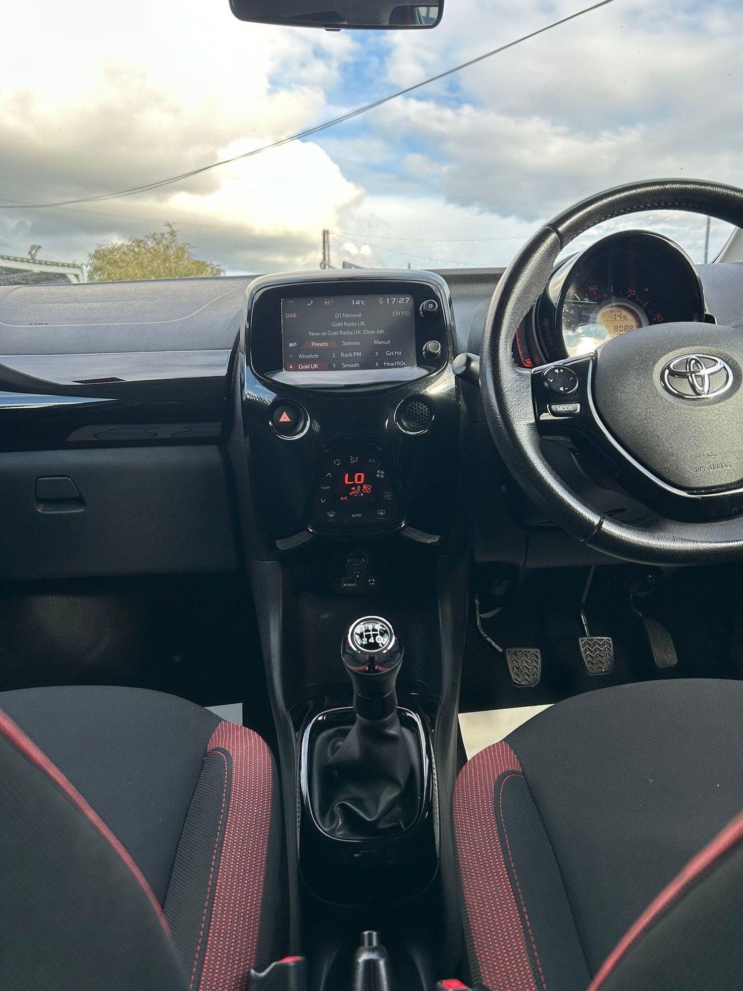 Used Toyota AYGO 2017 for sale - 77143507: Photo 23