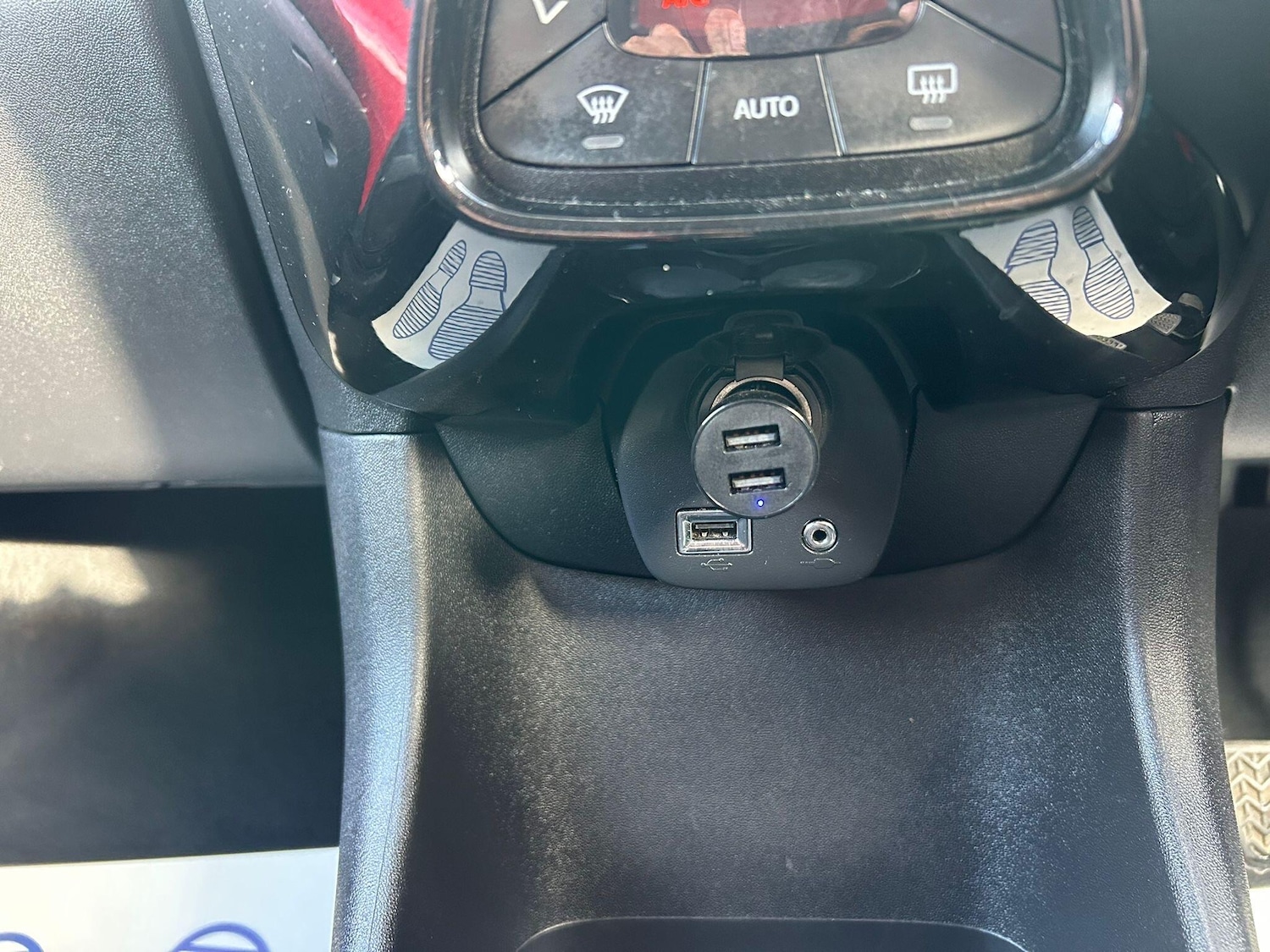 Used Toyota AYGO 2017 for sale - 77143507: Photo 27