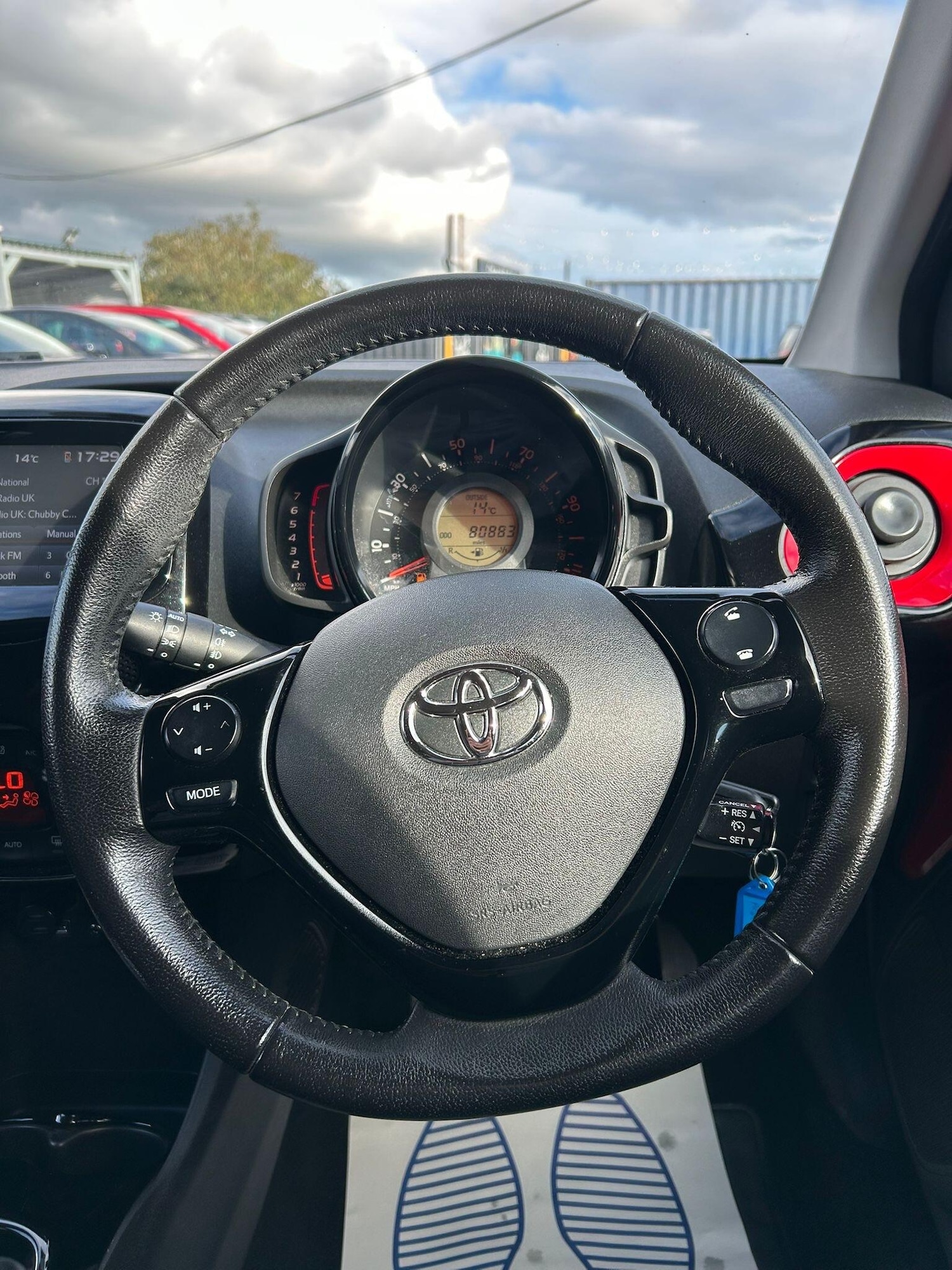 Used Toyota AYGO 2017 for sale - 77143507: Photo 28