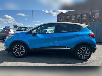 Used Renault Captur 2015 for sale - 77144599: Photo