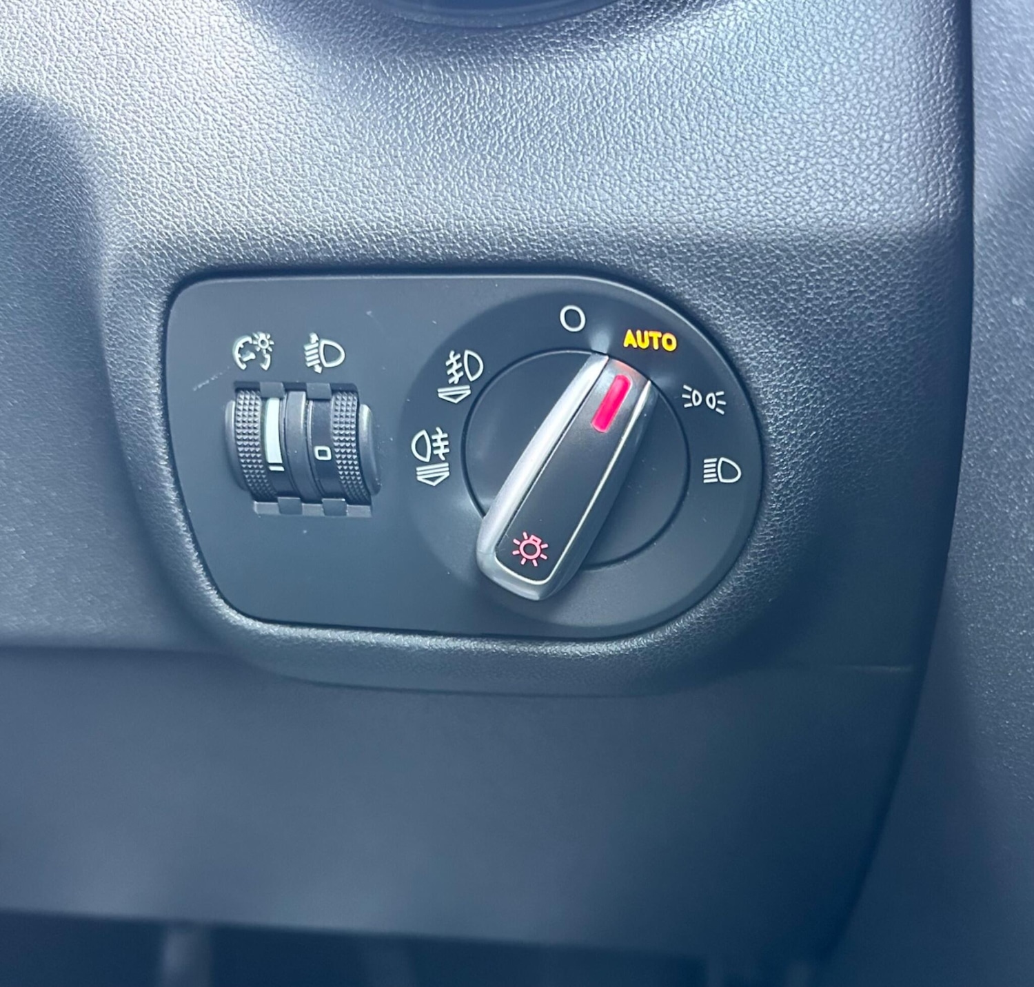 Used Audi A1 2014 for sale - 77523873: Photo 28