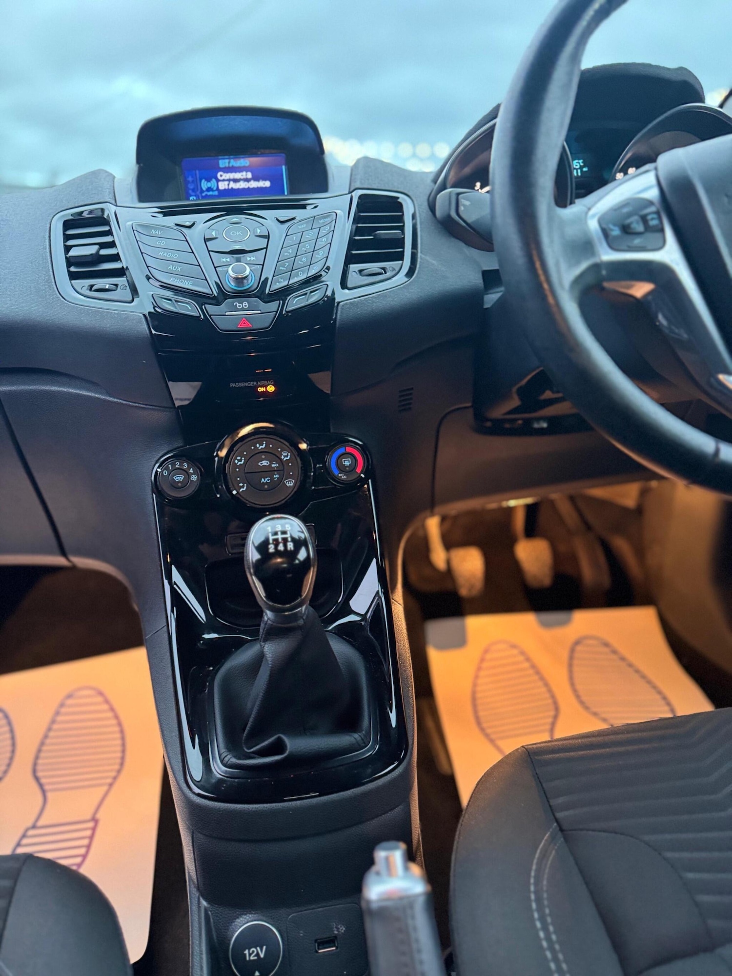 Used Ford Fiesta 2017 for sale - 77143027: Photo 18