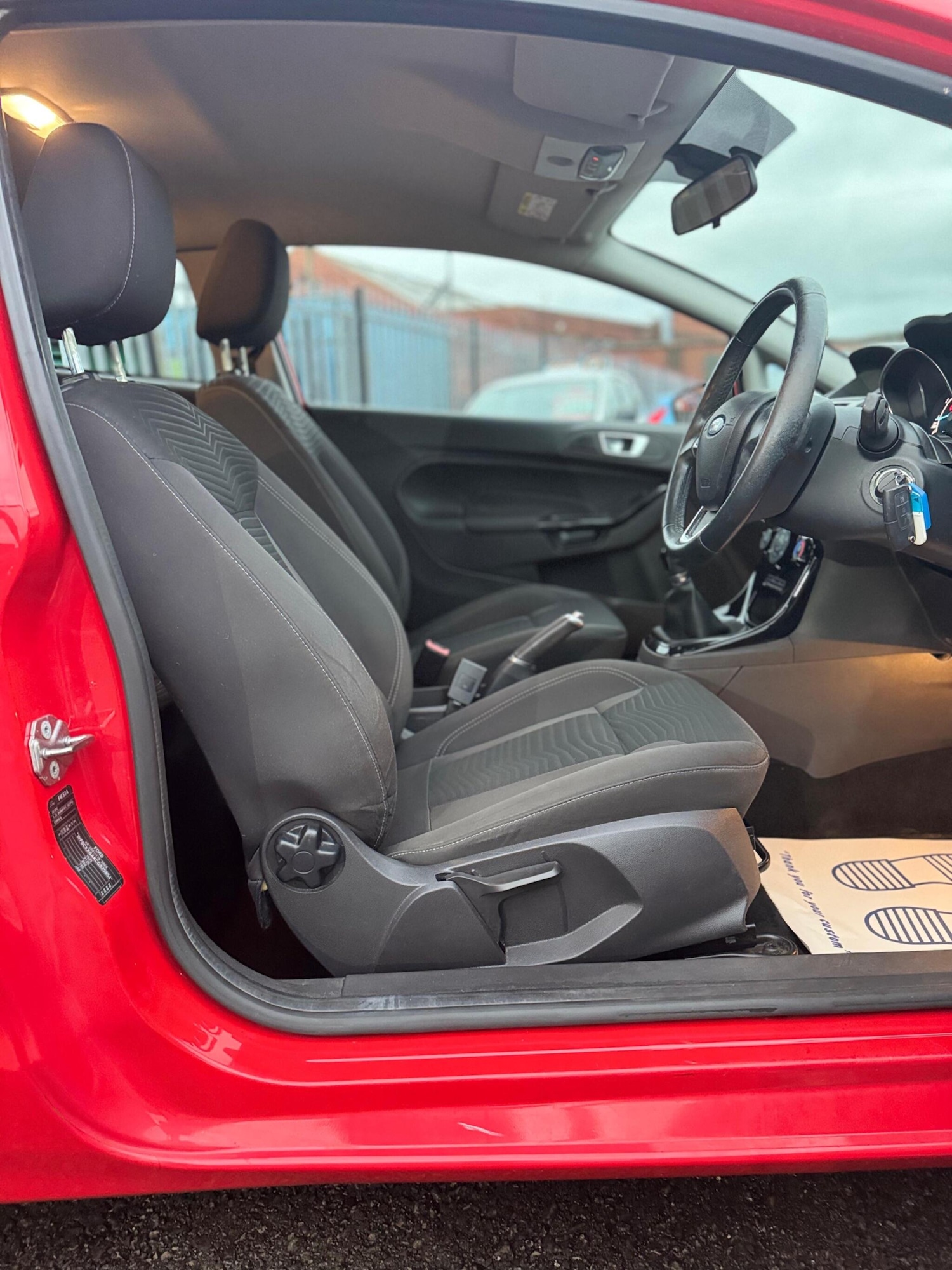 Used Ford Fiesta 2017 for sale - 77143027: Photo 19