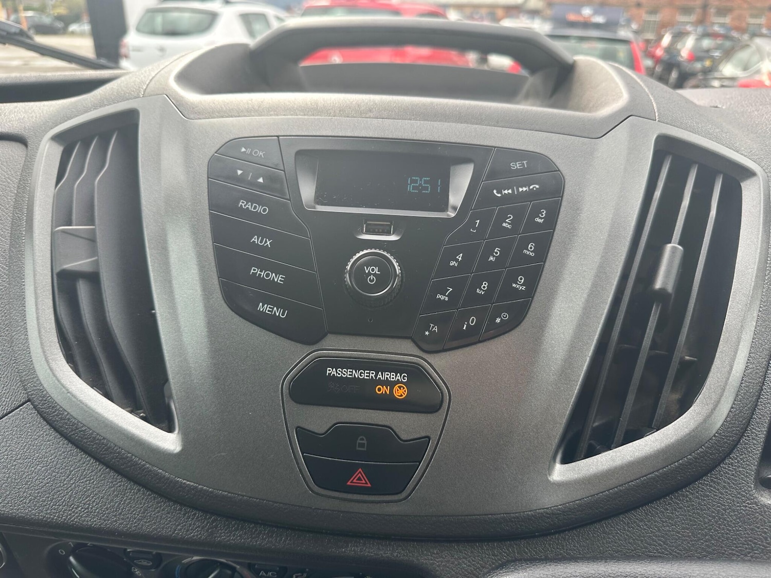 Used Ford Transit 2017 for sale - 77144610: Photo 23