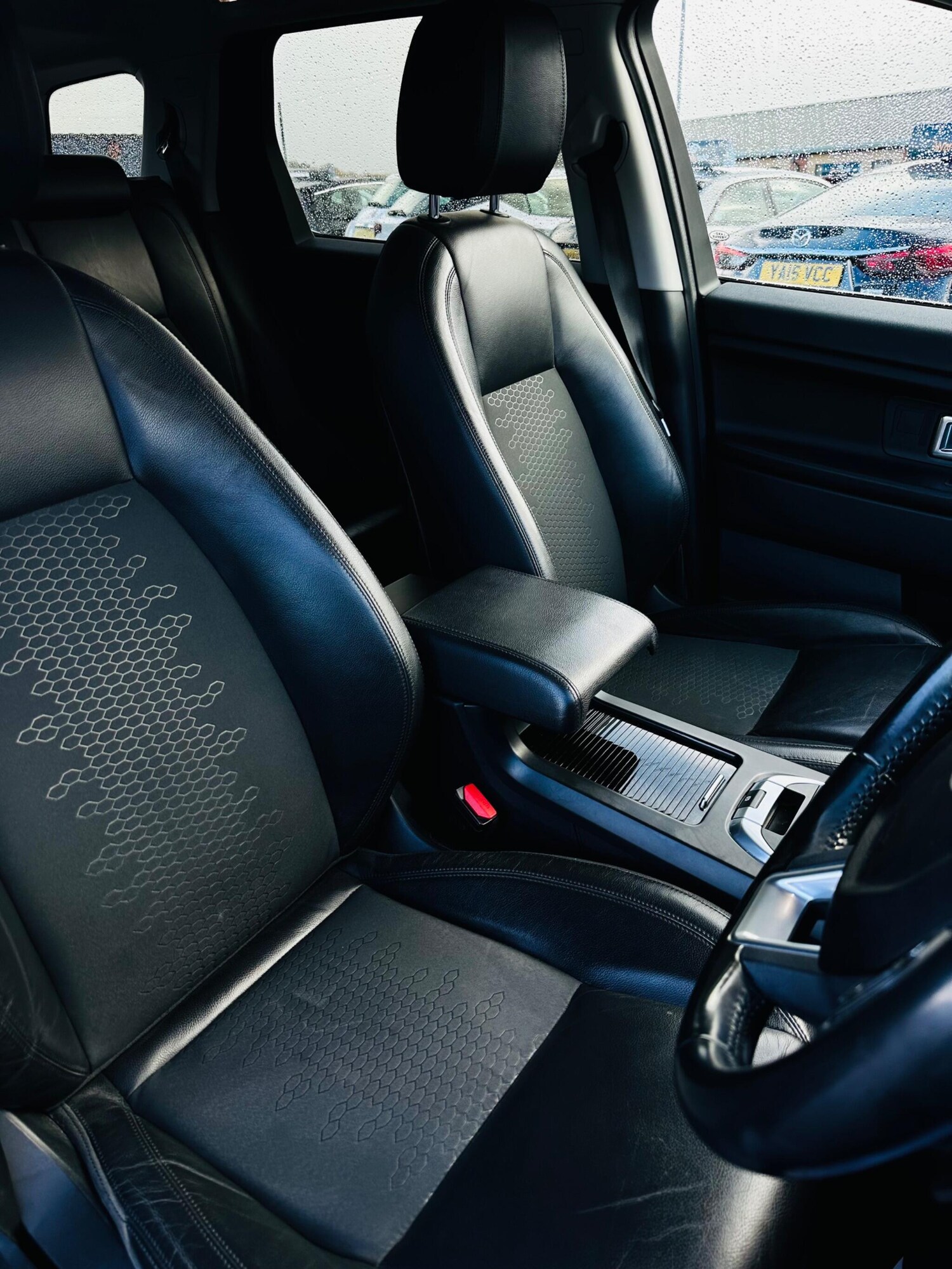 Used Land Rover Discovery Sport for sale - 78057933: Photo 31