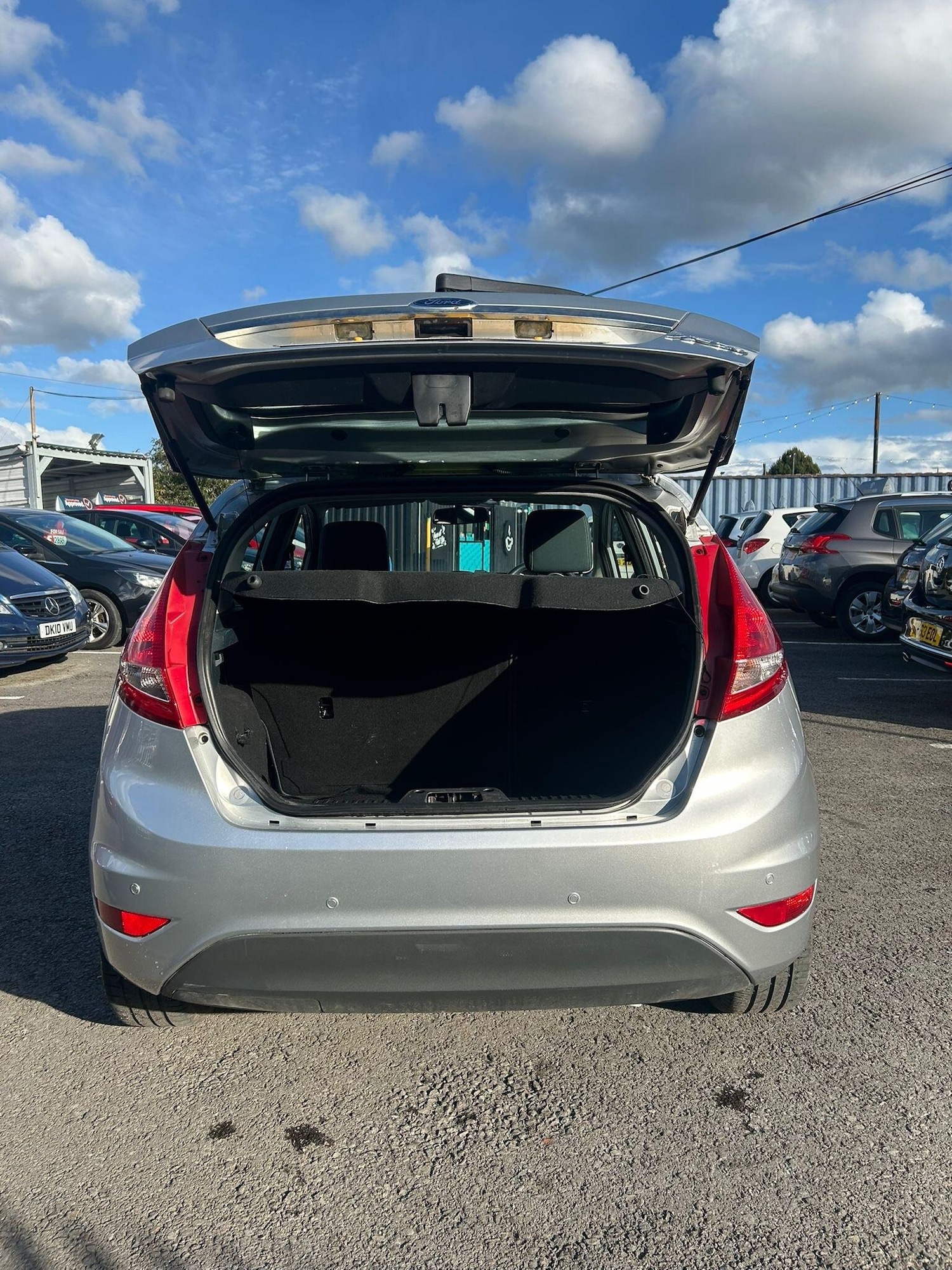 Used Ford Fiesta 2012 for sale - 77143931: Photo 10