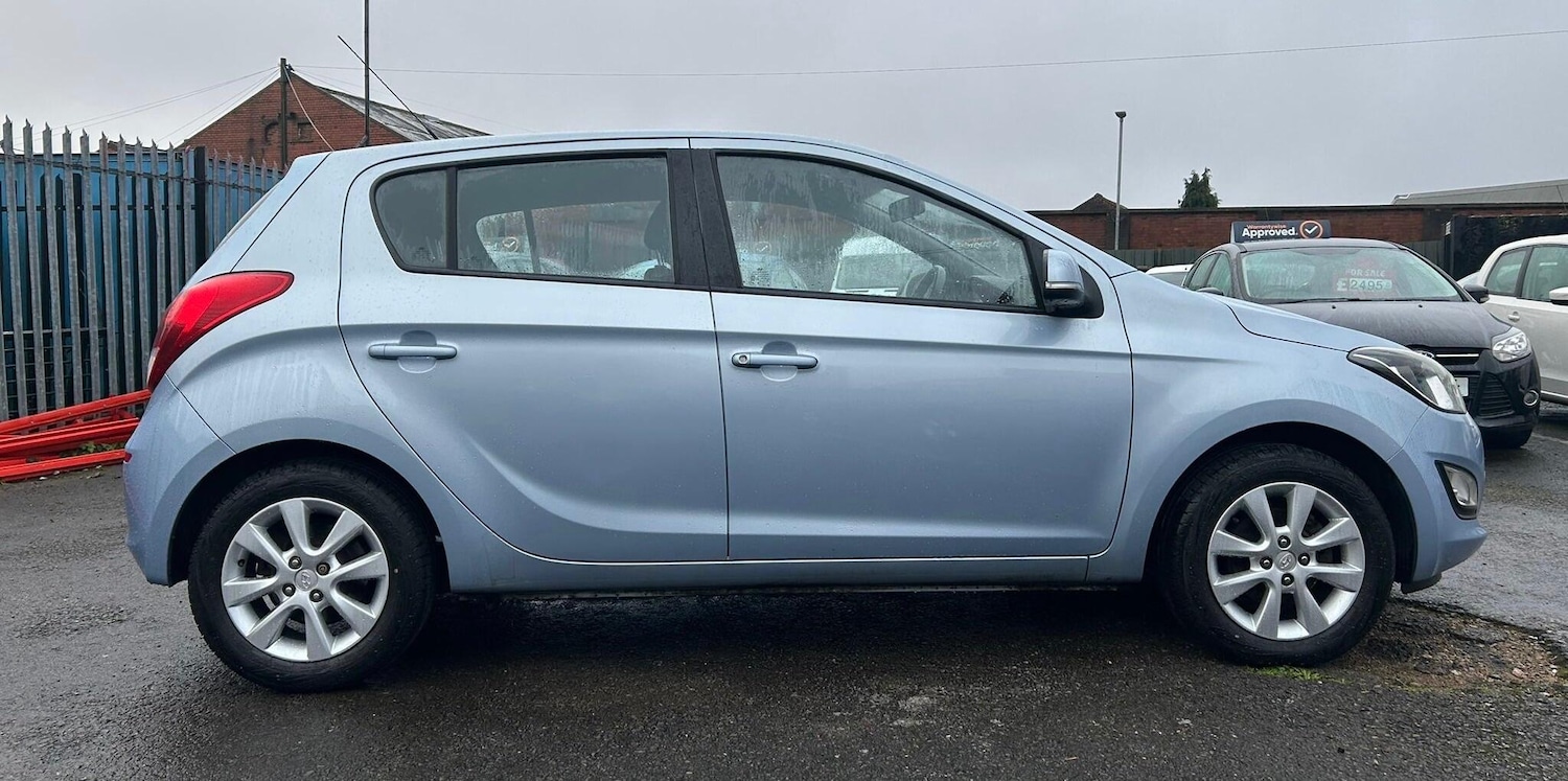 Used Hyundai i20 2013 for sale - 77469024: Photo 6