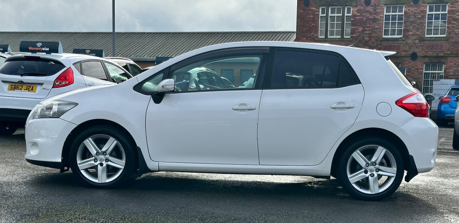 Used Toyota Auris 2011 for sale - 77495781: Photo 7