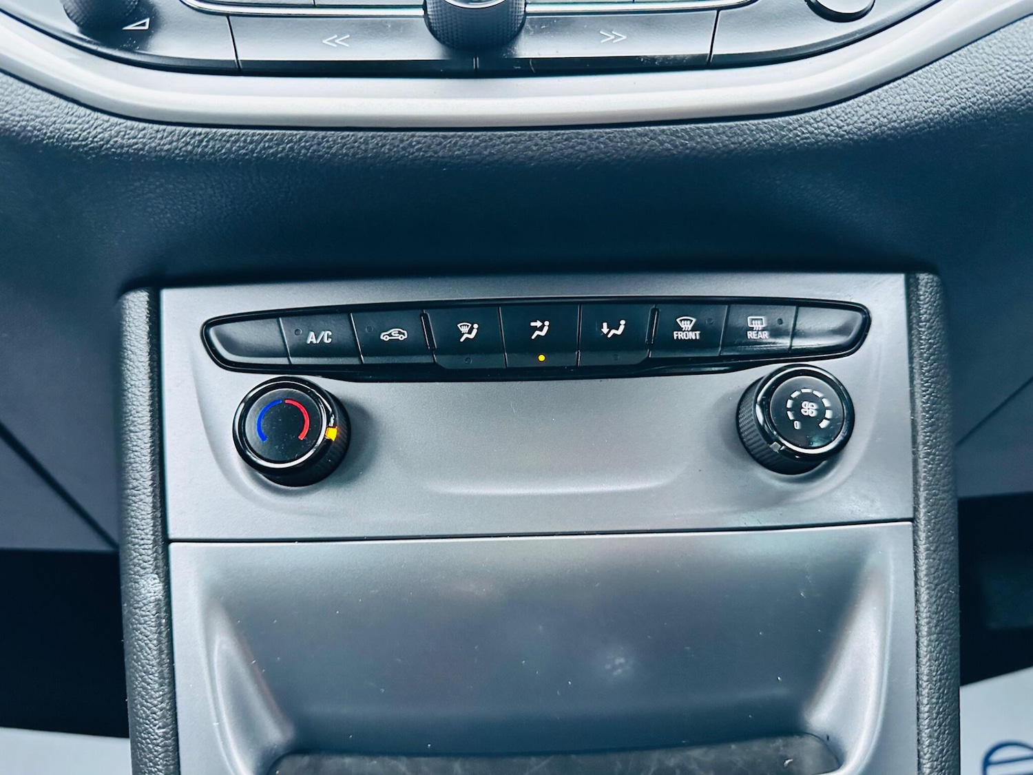 Used Vauxhall Astra for sale - 77242322: Photo 23