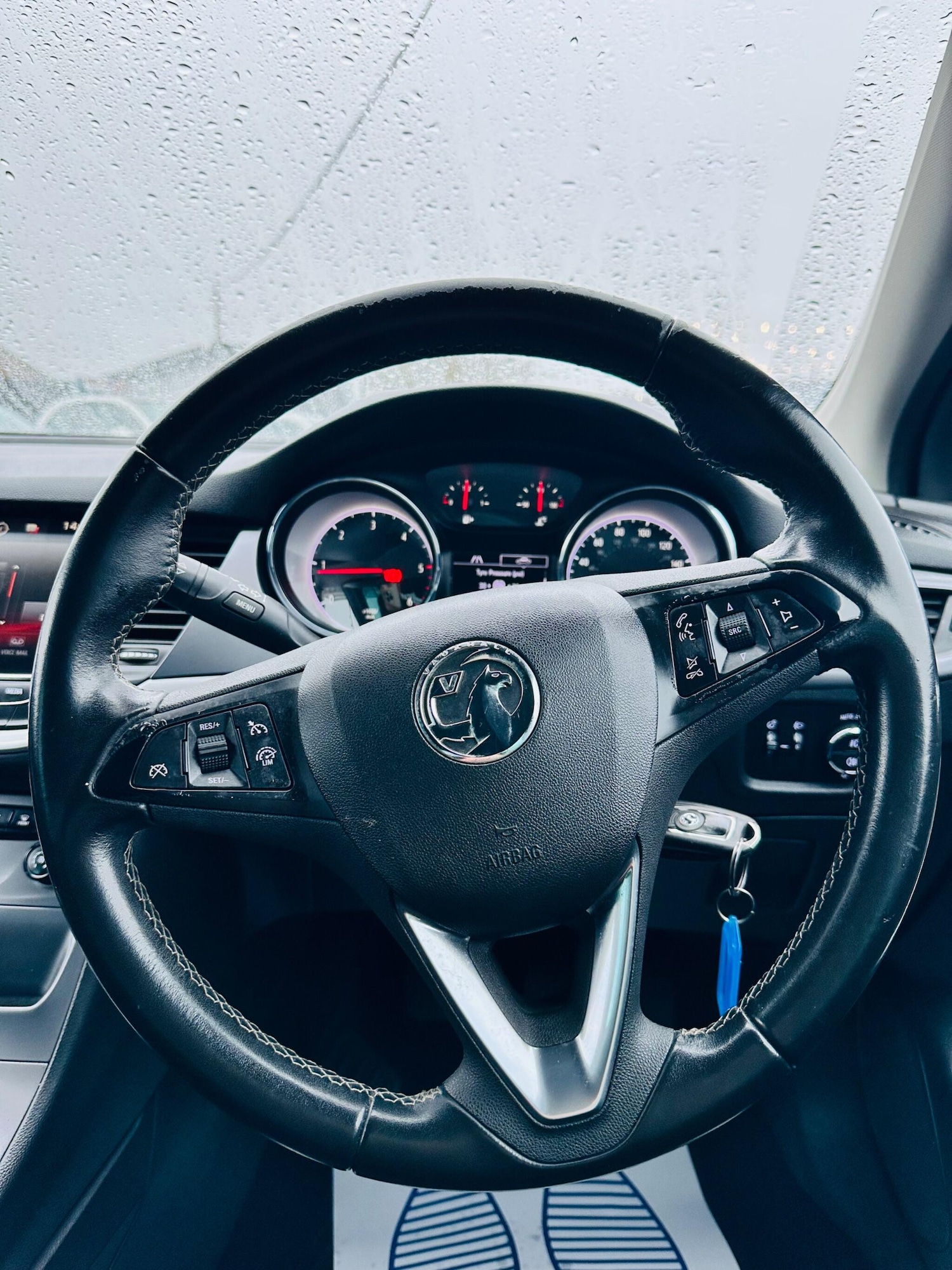 Used Vauxhall Astra for sale - 77242322: Photo 28