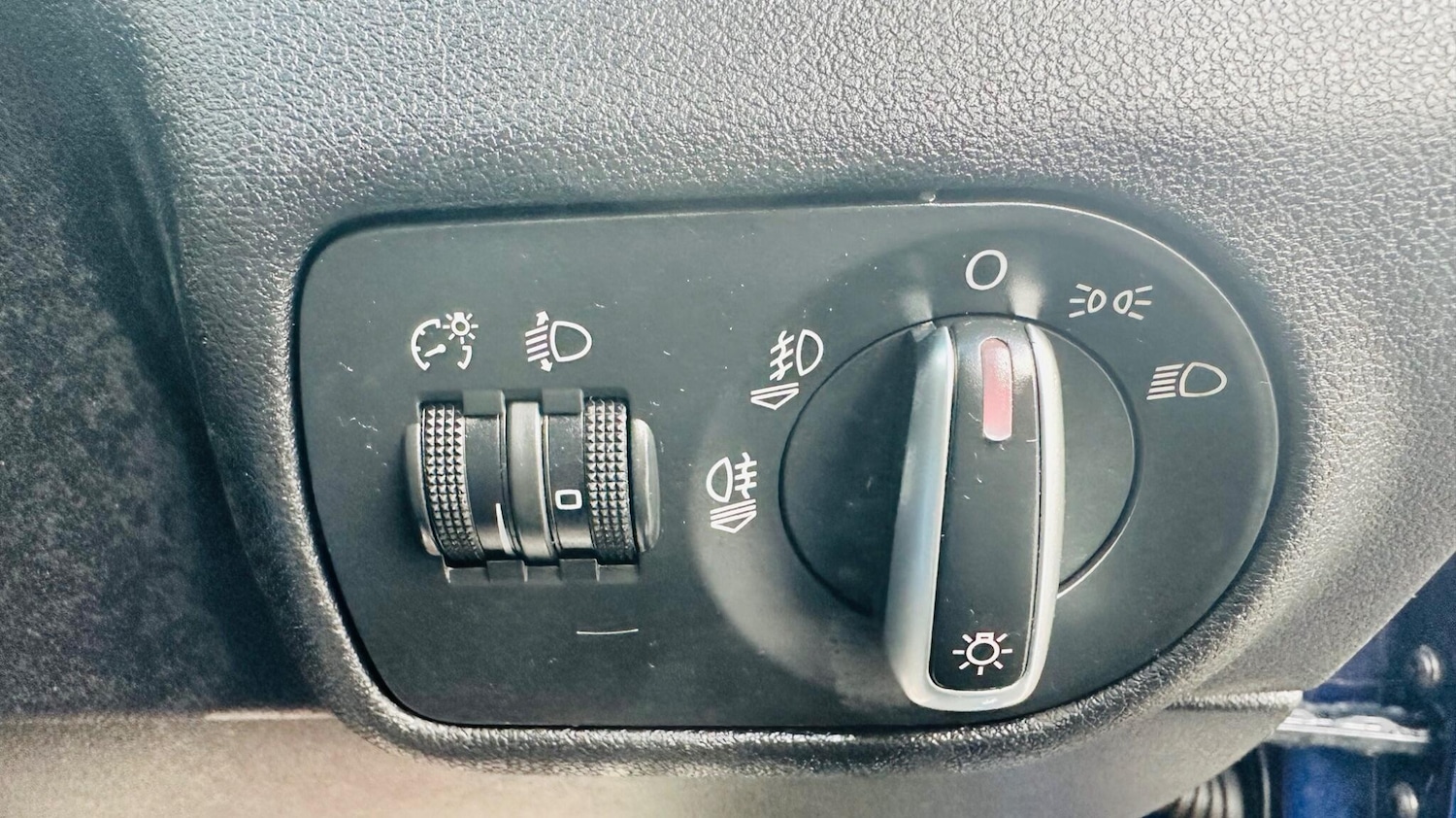 Used Audi A1 2011 for sale - 78006999: Photo 34