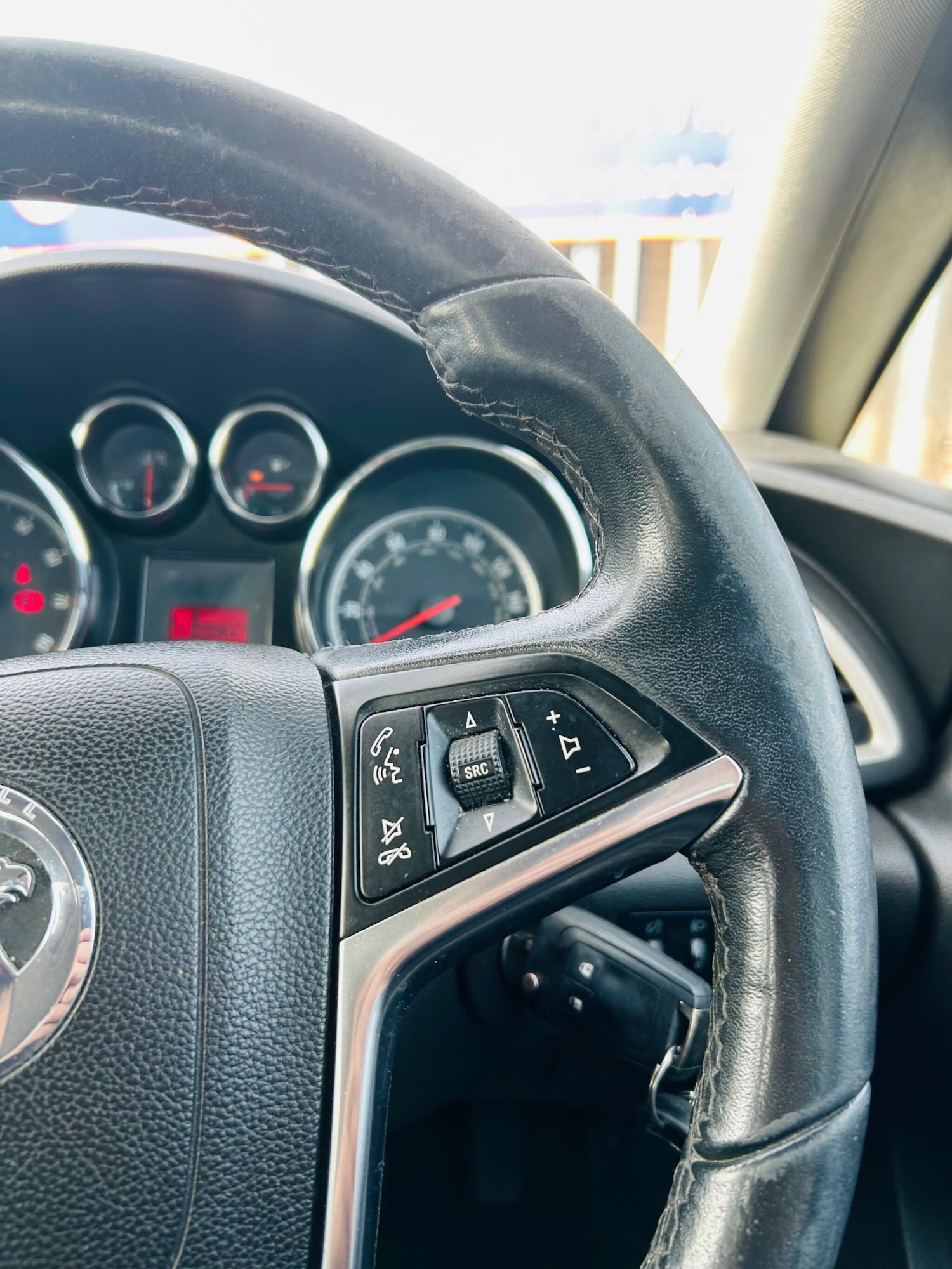 Used Vauxhall Astra 2013 for sale - 78204803: Photo 32